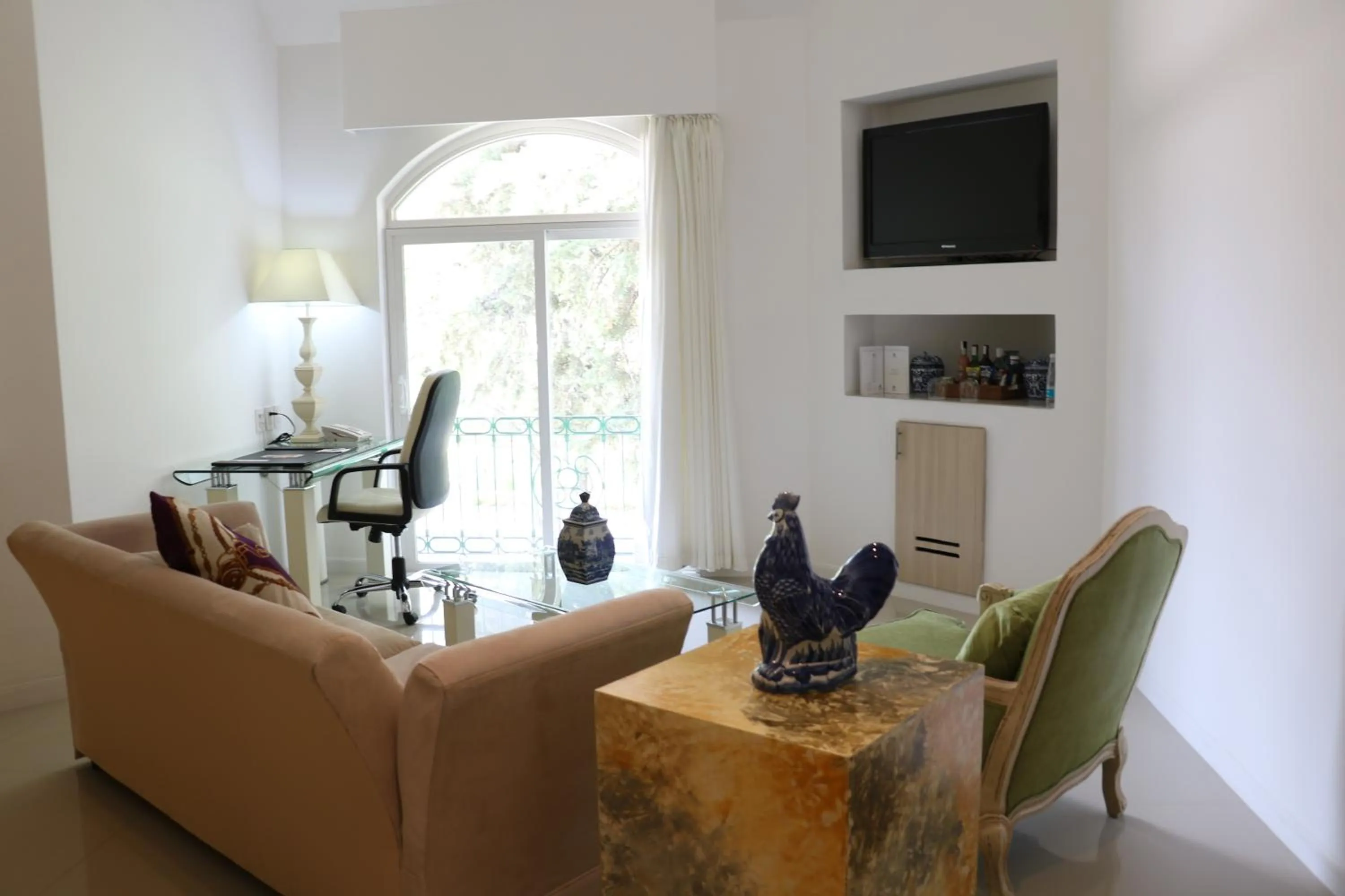 TV and multimedia in Hilton MM Grand Hotel Puebla, Tapestry Collection