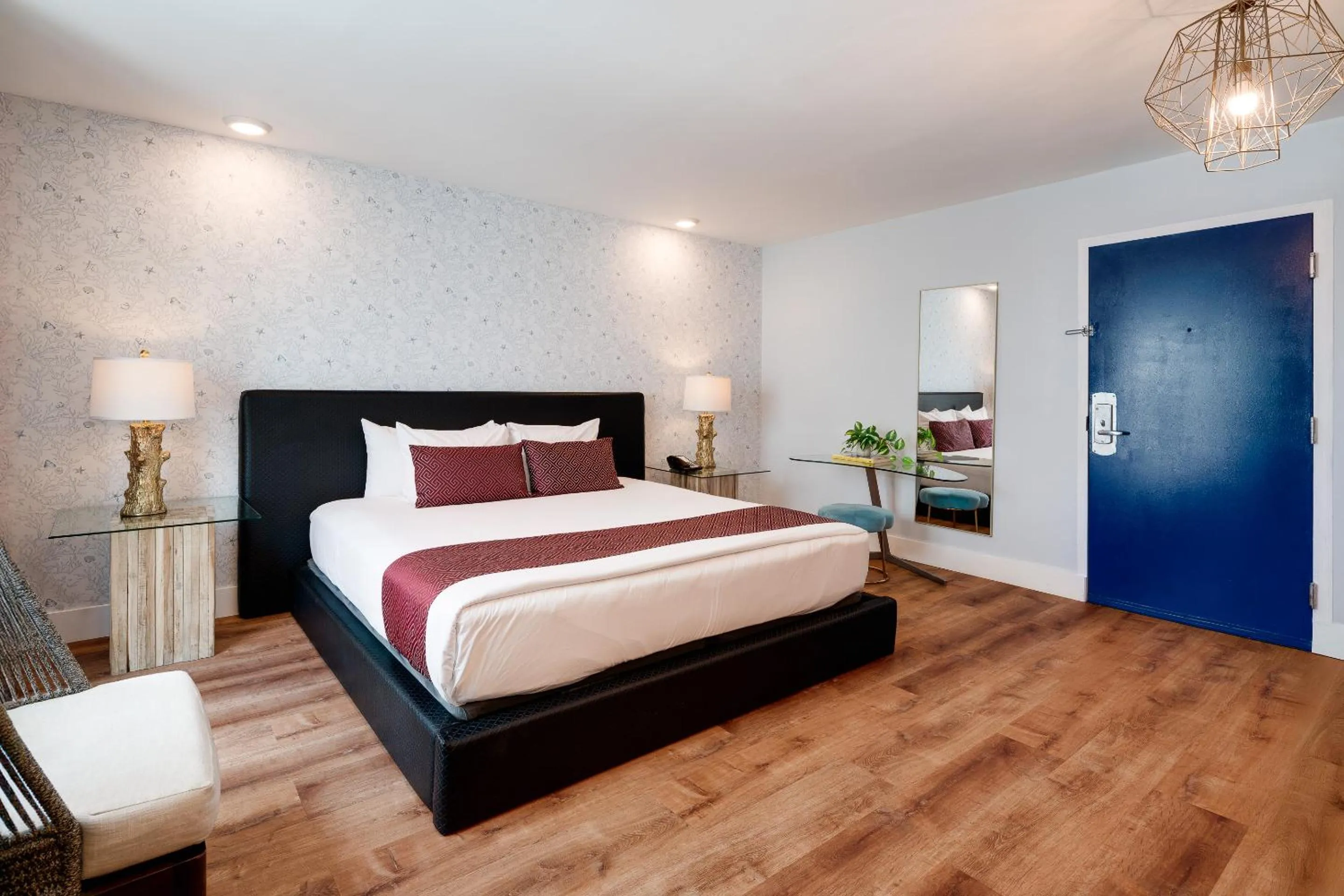 Bed in Catalina Hotel & Beach Club