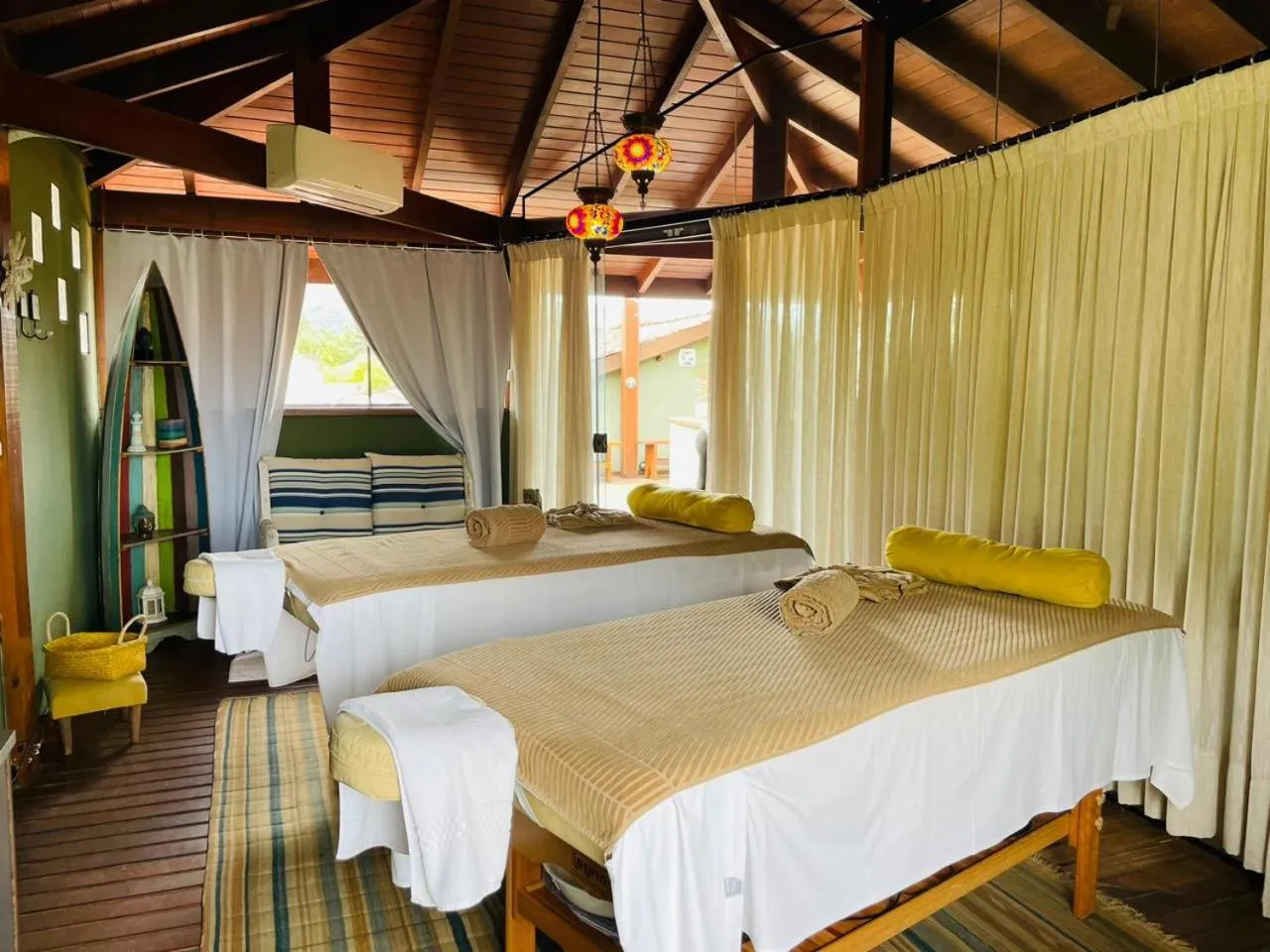 Spa and wellness centre/facilities, Bed in Hiu Hotel