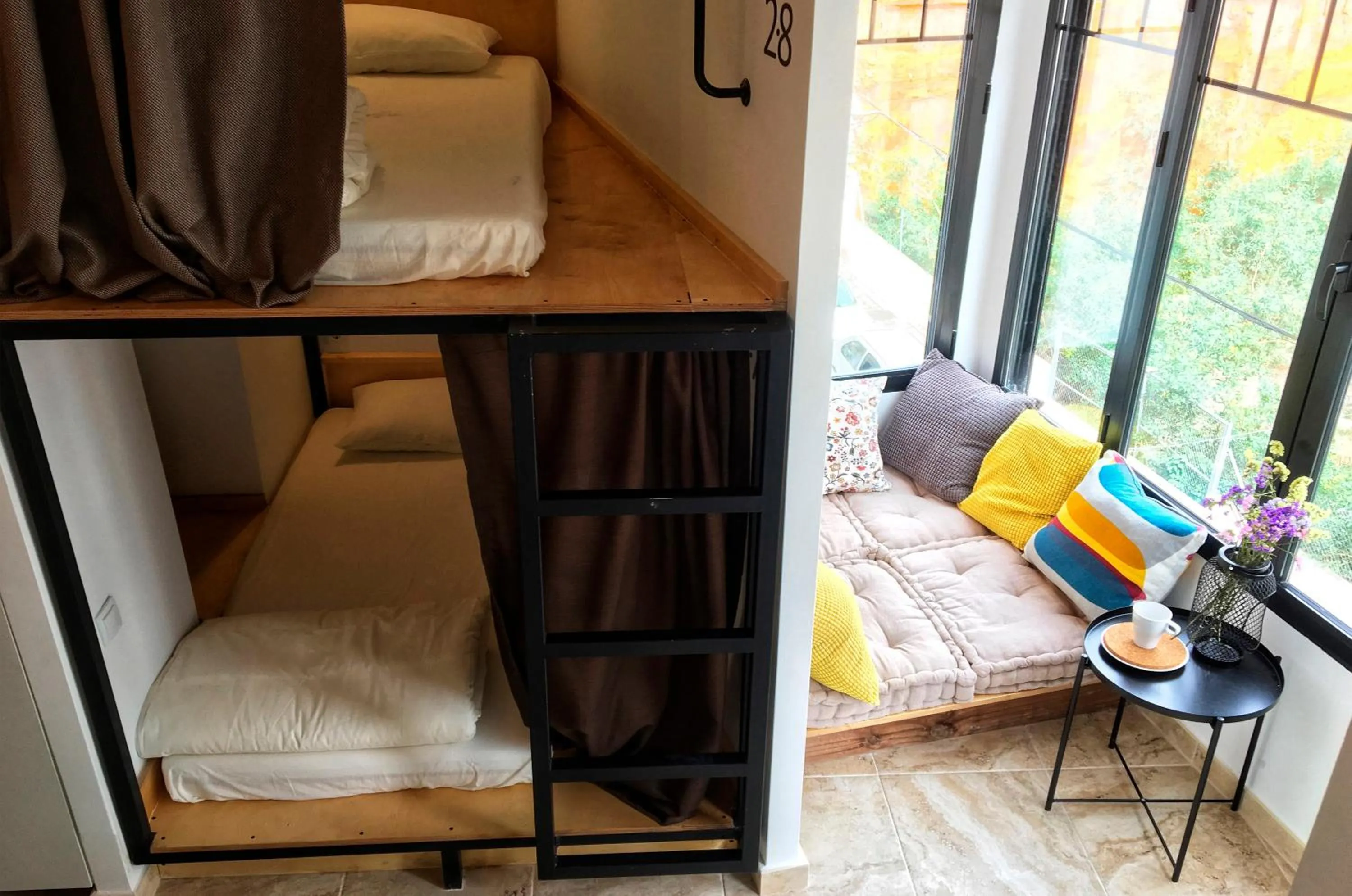 Bed in Hostal Numero Trece