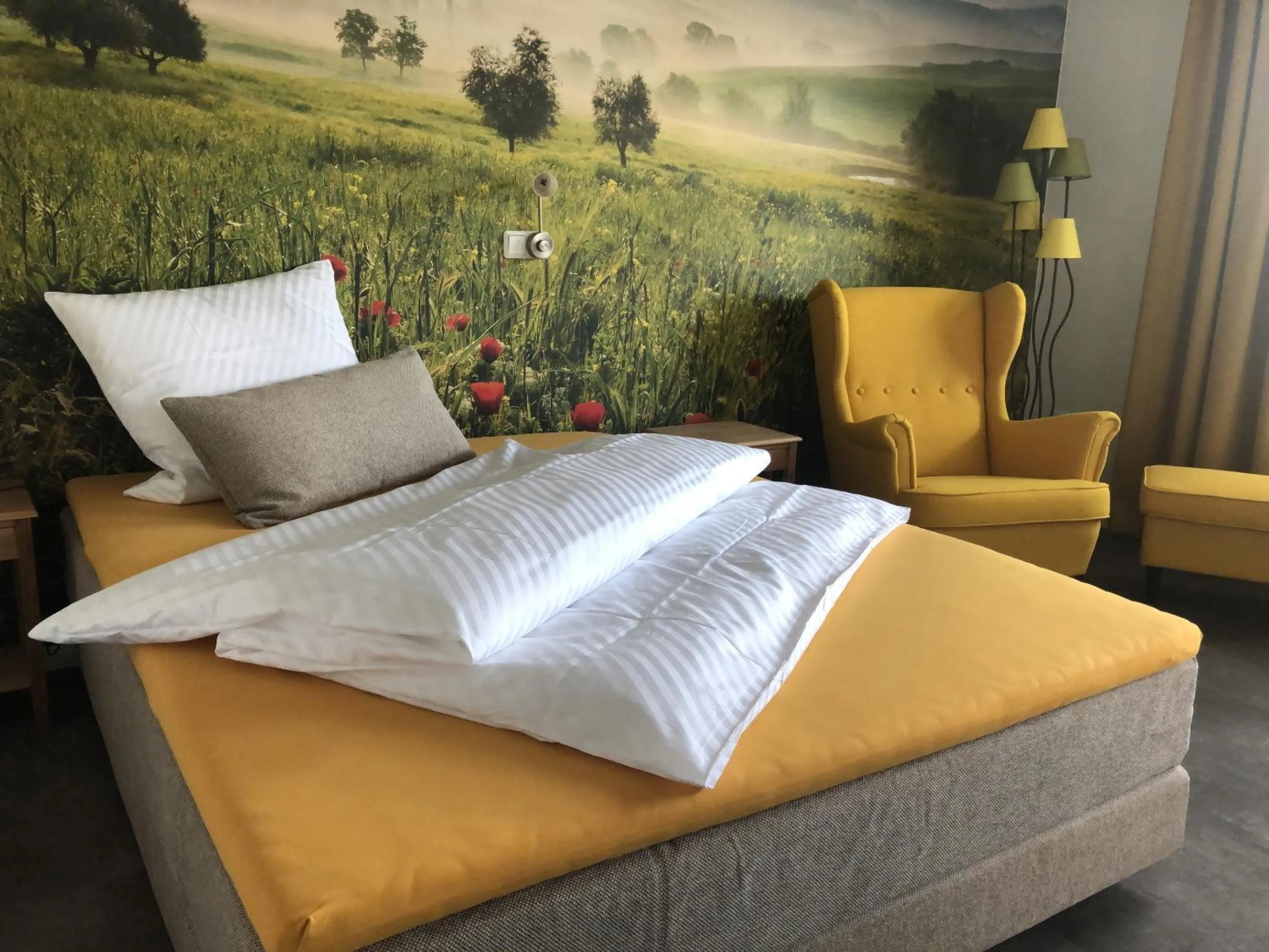 Bedroom, Bed in Zur Alten Schmiede