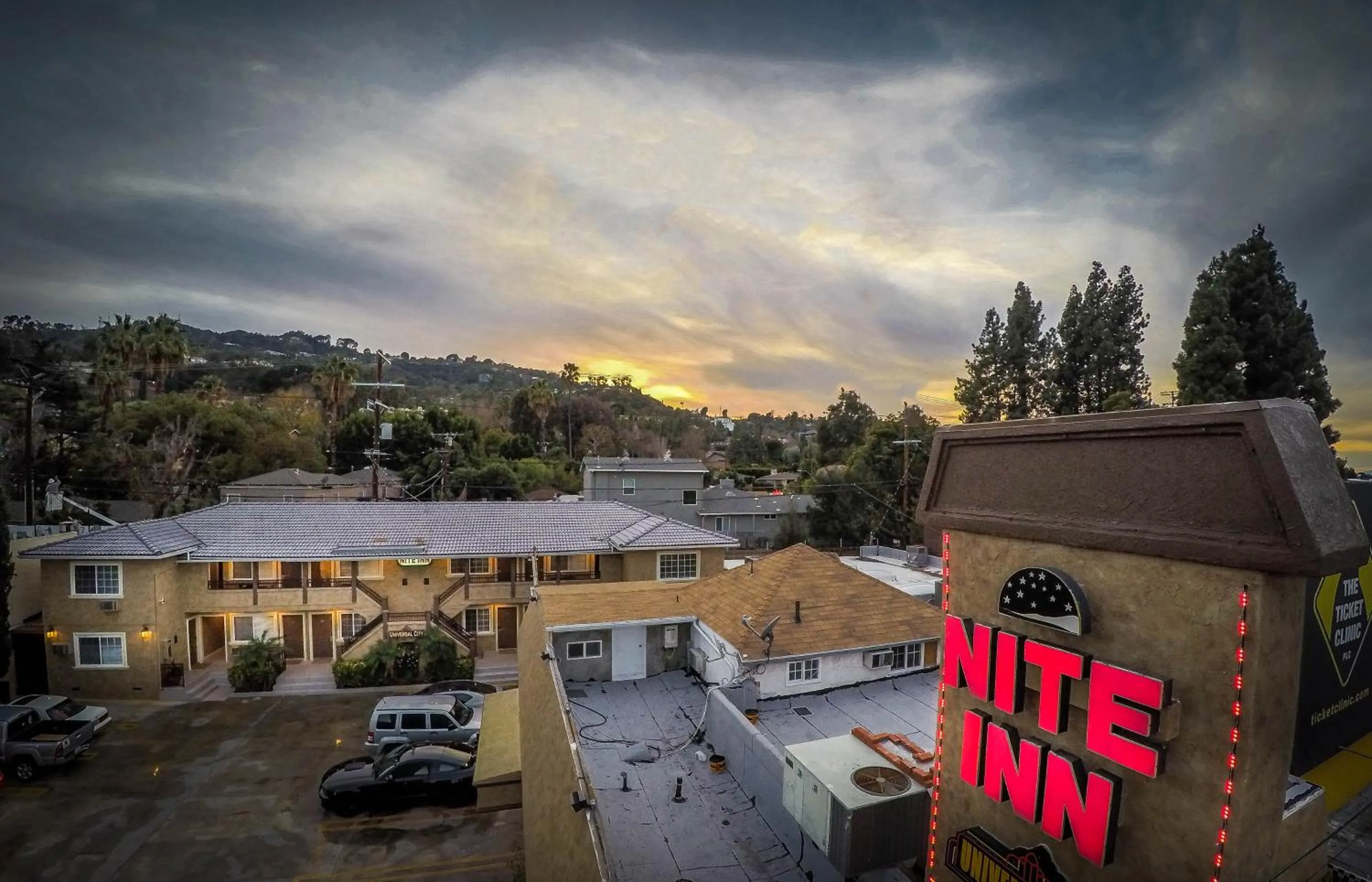 Property logo or sign in Nite Inn at Universal City - Walking Distance to Universal Studios Hollywood