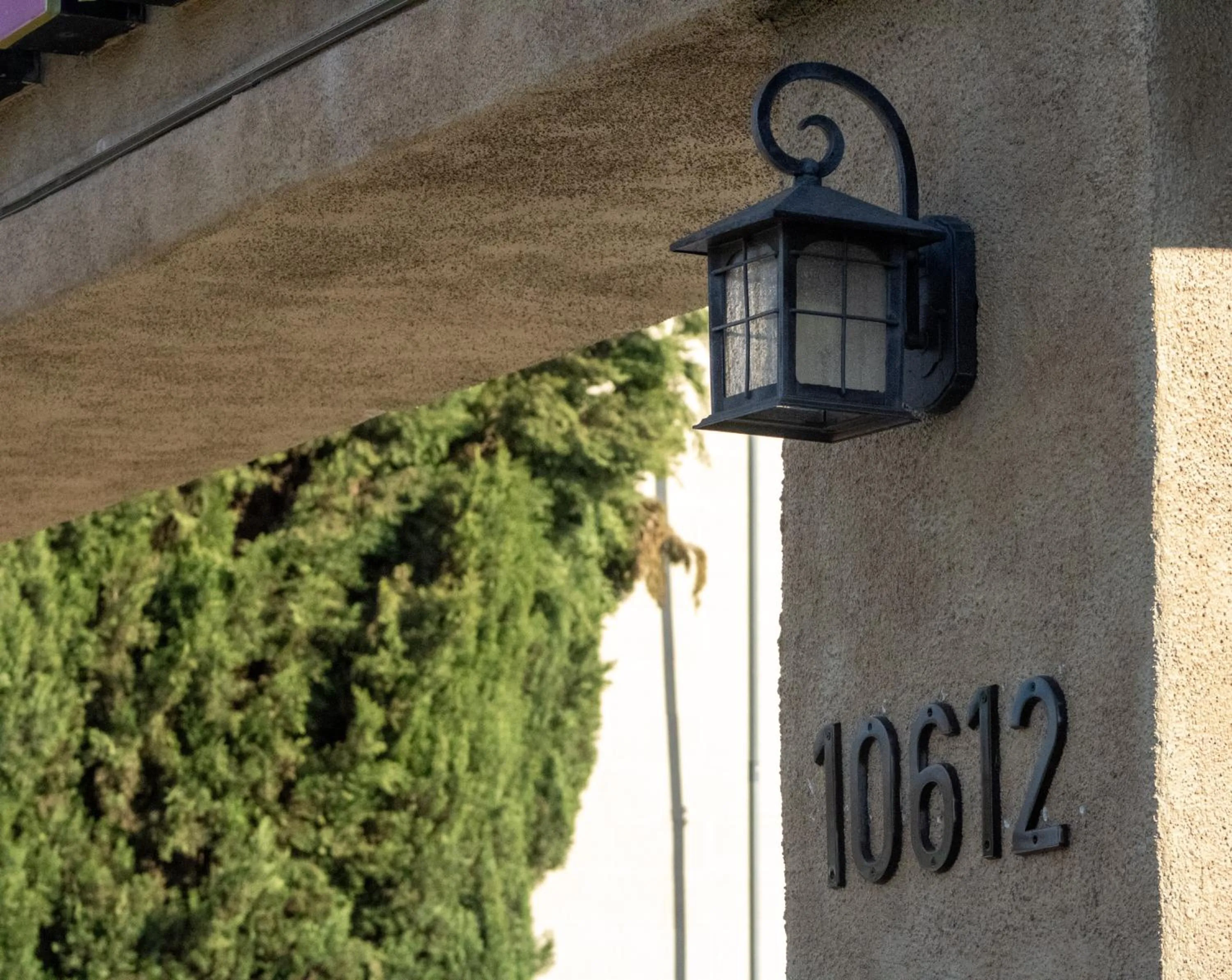 Street view in Nite Inn at Universal City - Walking Distance to Universal Studios Hollywood