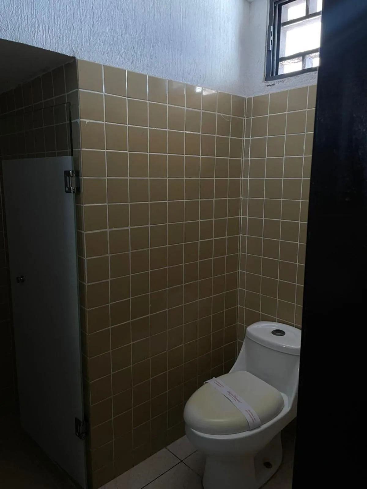 Toilet in Hotel Essen's