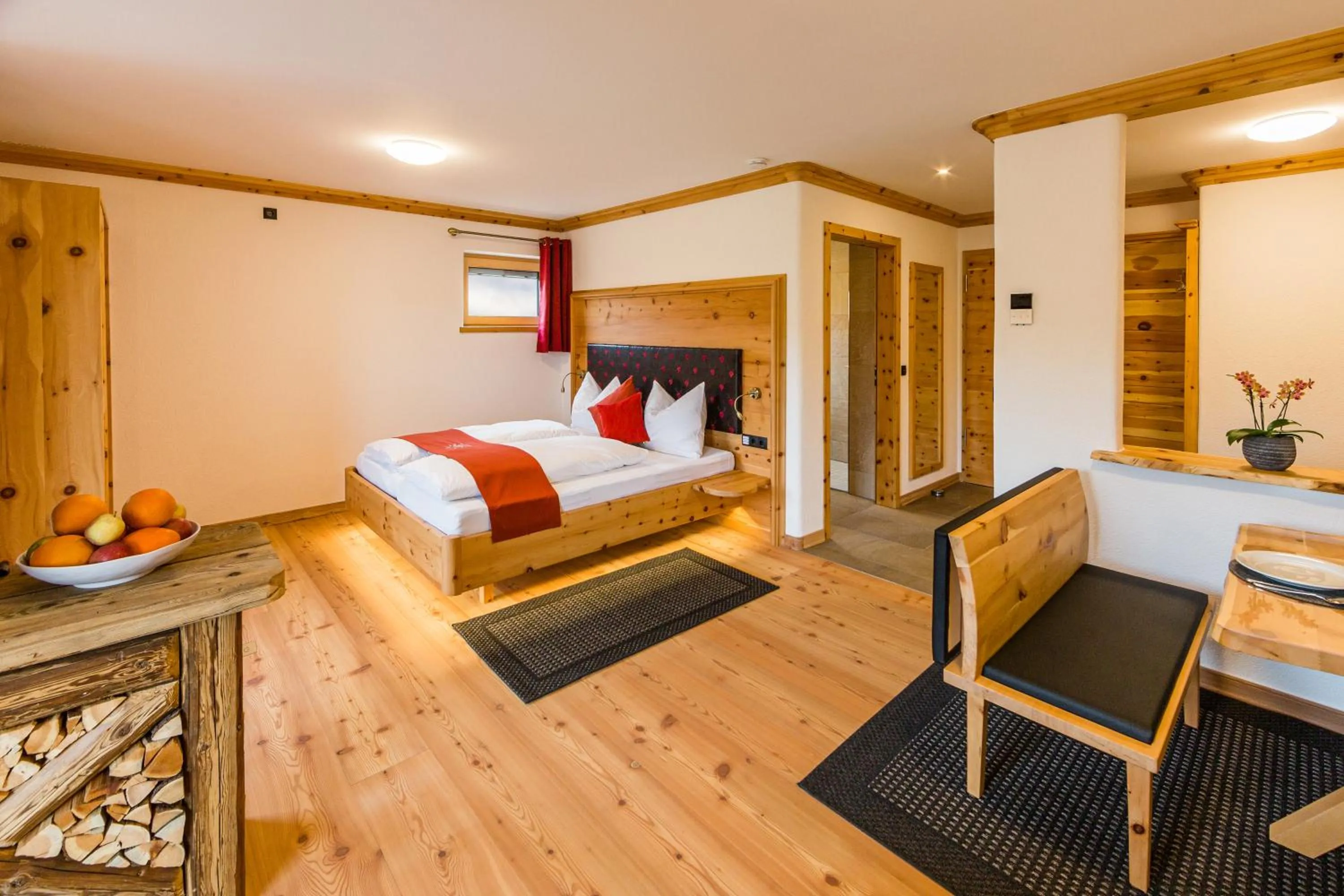 Photo of the whole room, Bed in Gästehaus Sonnenwirth