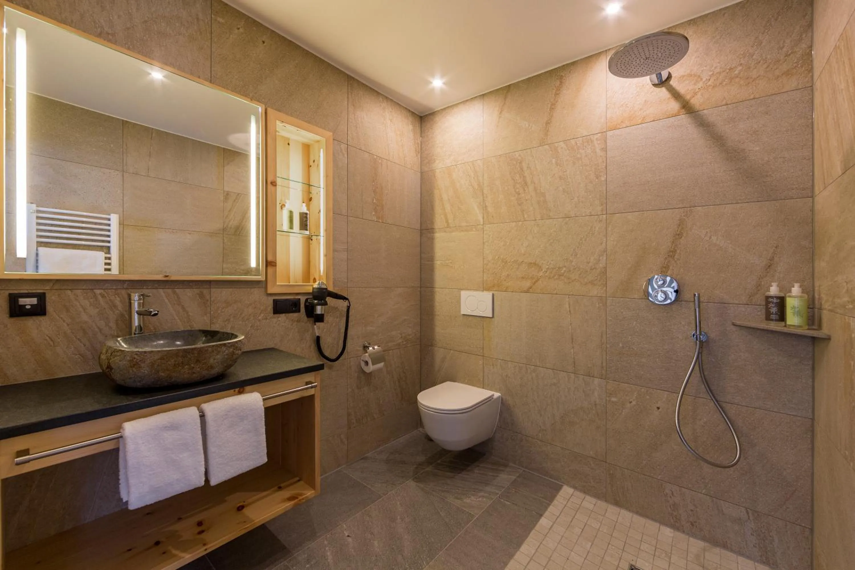 Bathroom in Gästehaus Sonnenwirth