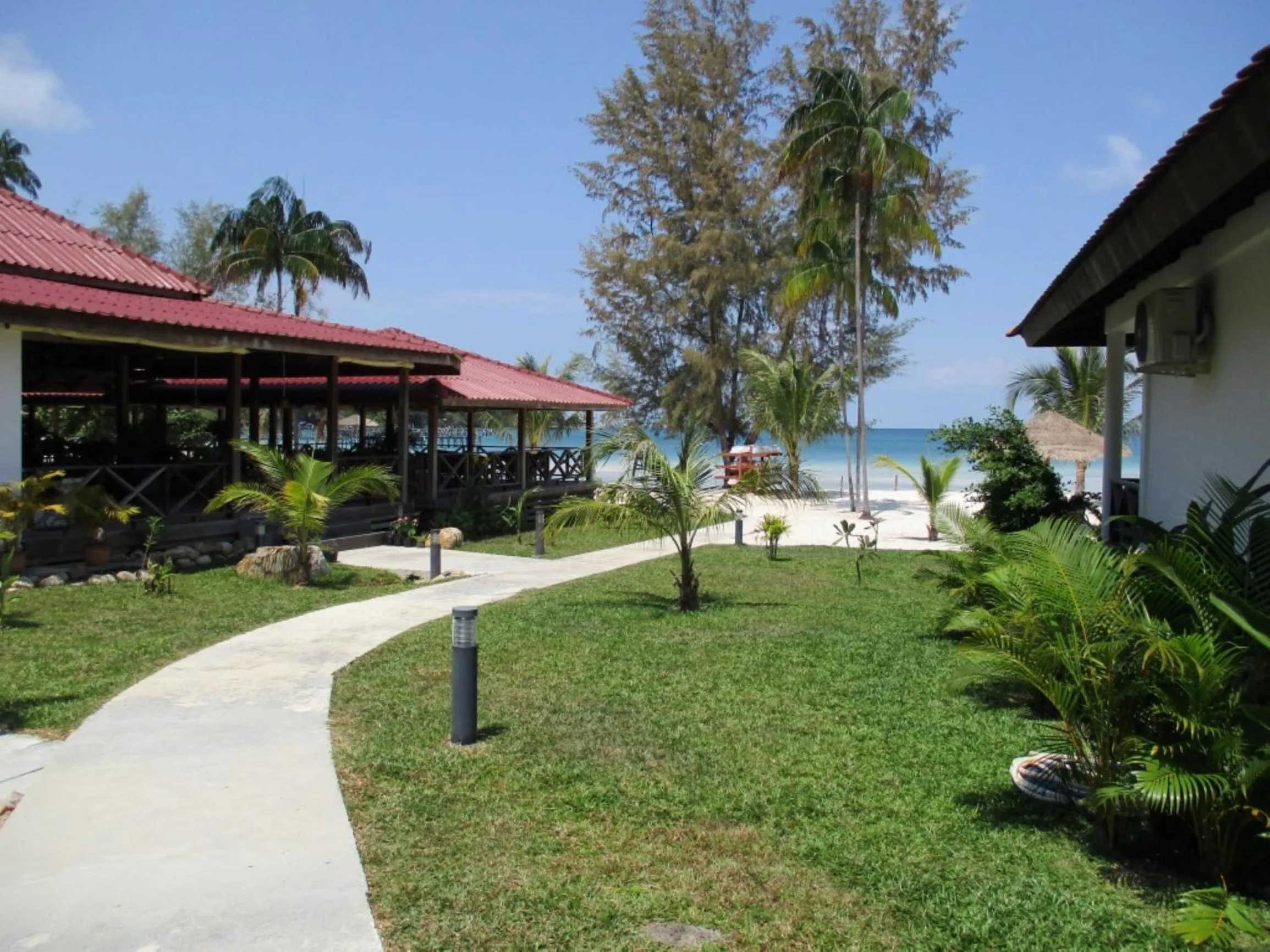 Restaurant/places to eat in Saracen Bay Resort