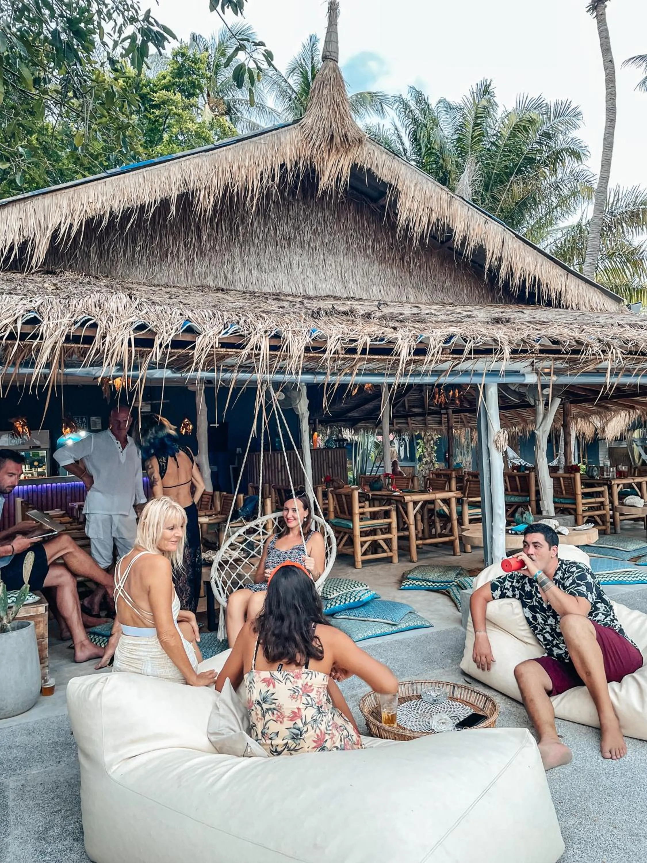 Restaurant/places to eat in Sea Love Beach Bar & Bungalows