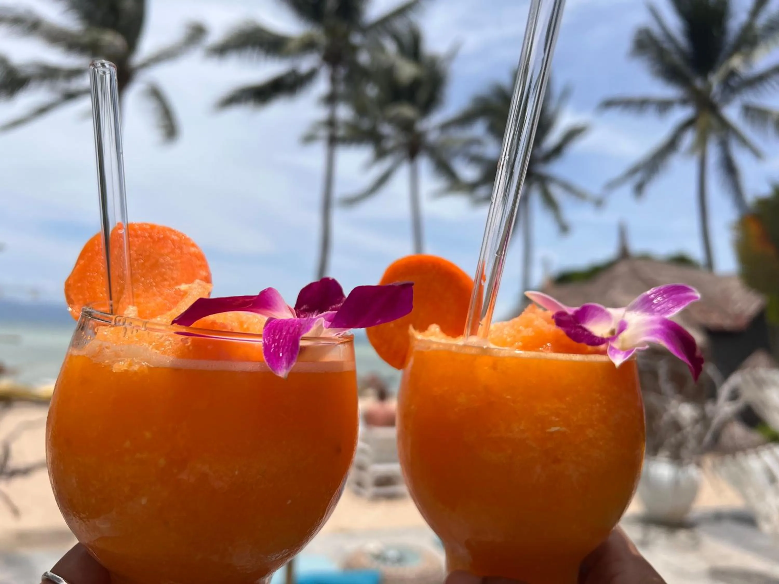 Food and drinks in Sea Love Beach Bar & Bungalows