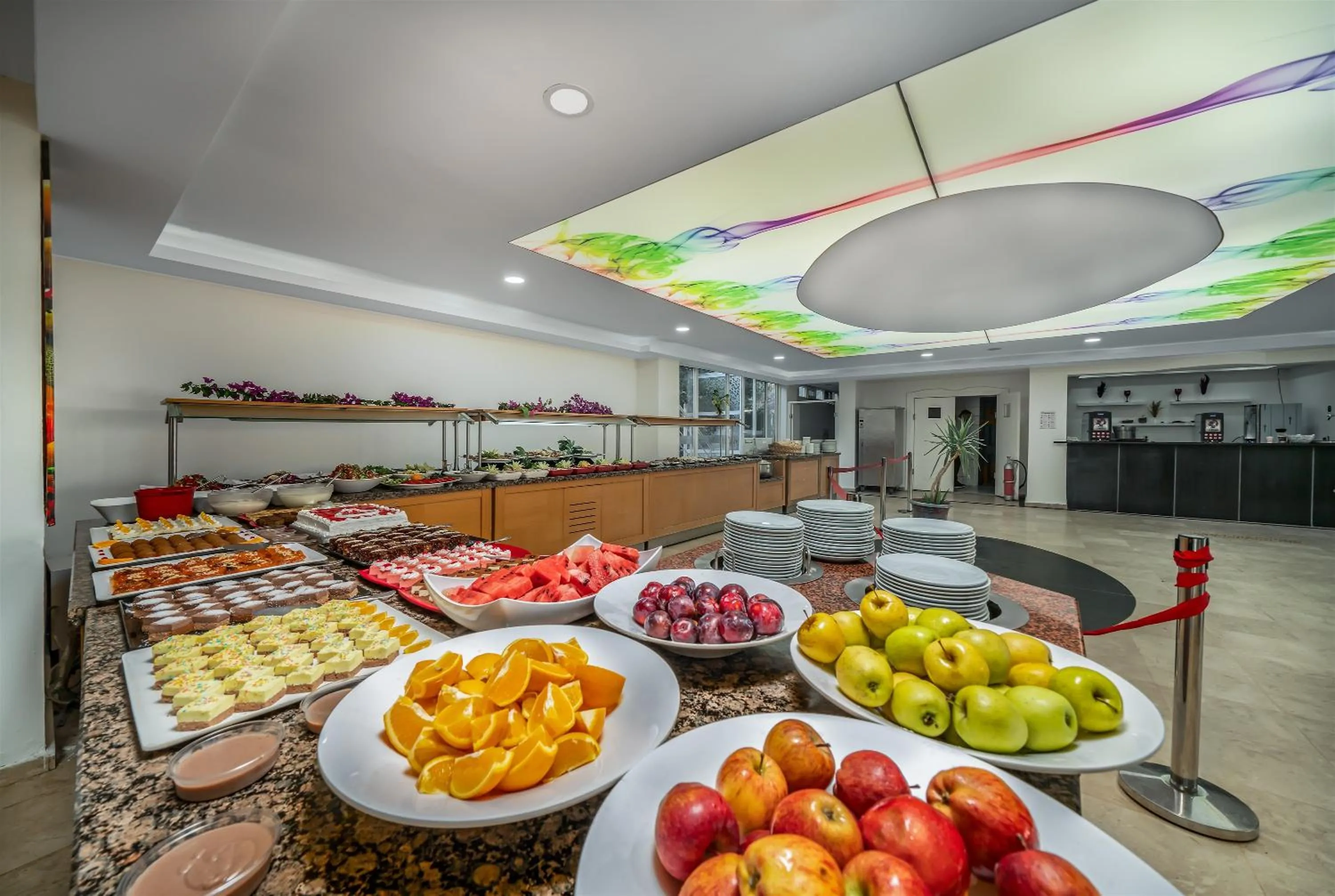 Restaurant/places to eat in Arsi Blue Beach Hotel