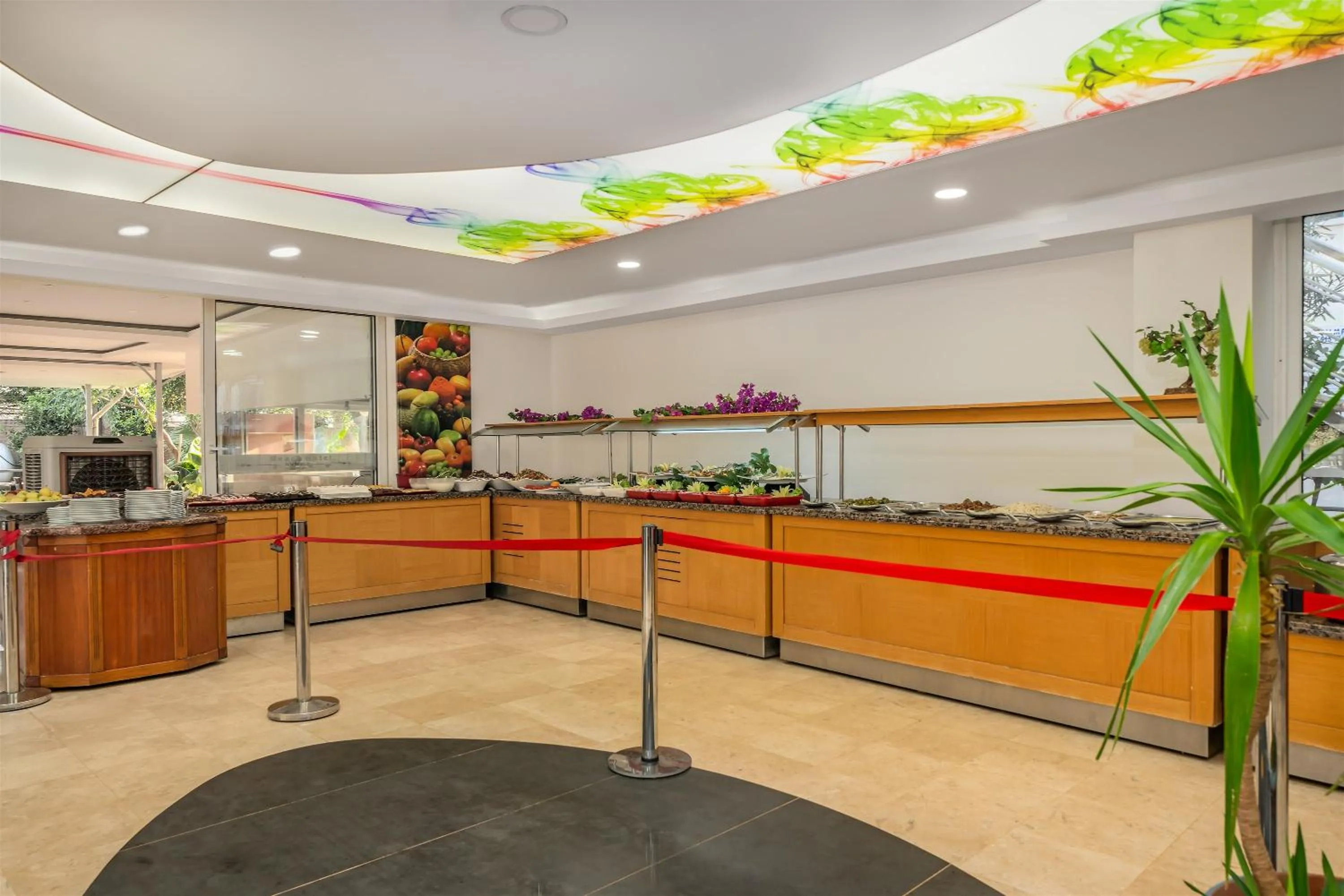 Restaurant/places to eat in Arsi Blue Beach Hotel