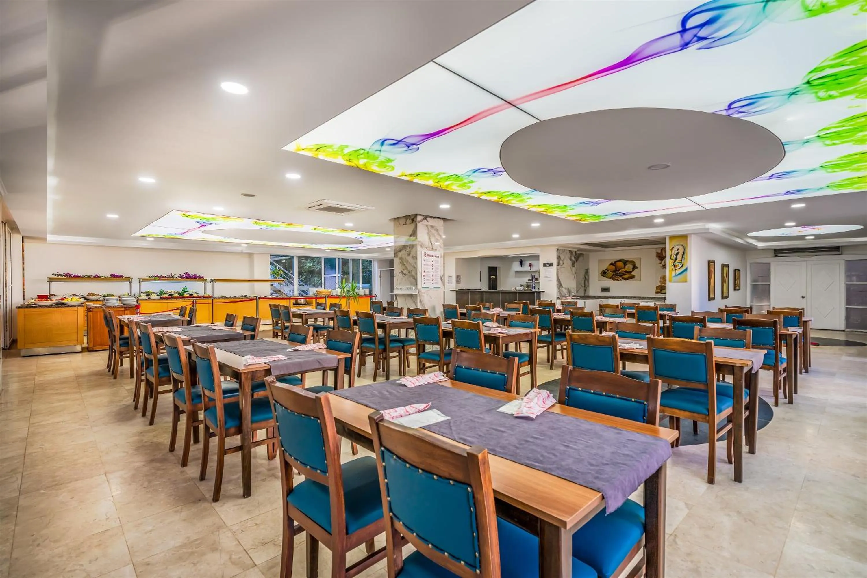 Restaurant/places to eat in Arsi Blue Beach Hotel