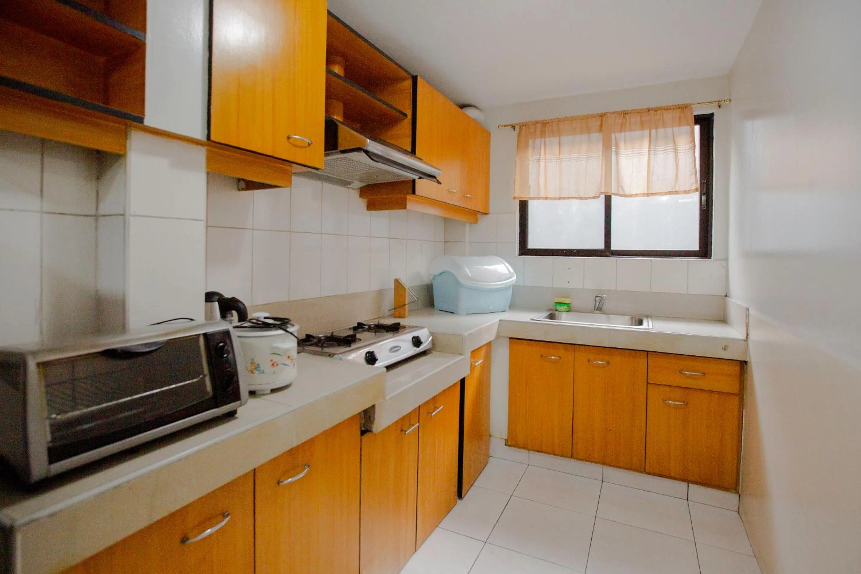 Kitchen or kitchenette in Newgrange Condotel