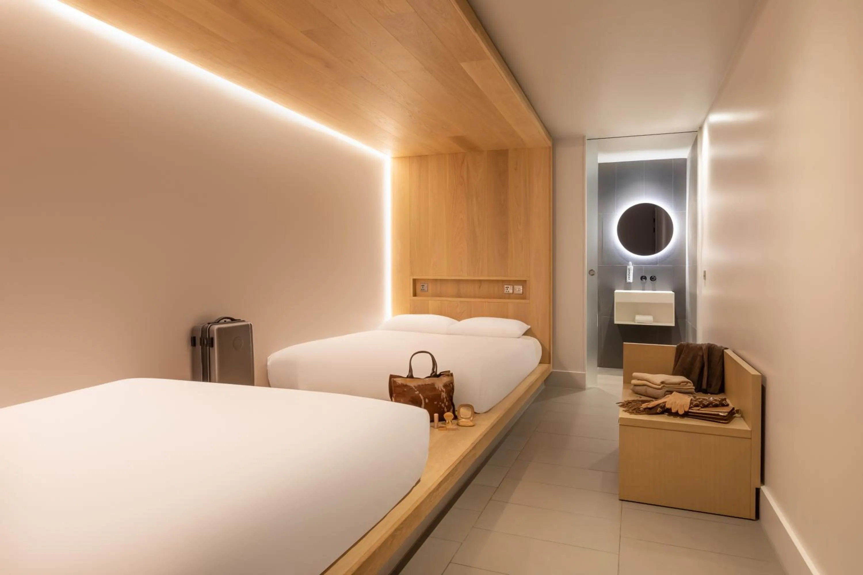 Photo of the whole room, Bed in Zedwell Hotel Piccadilly Circus