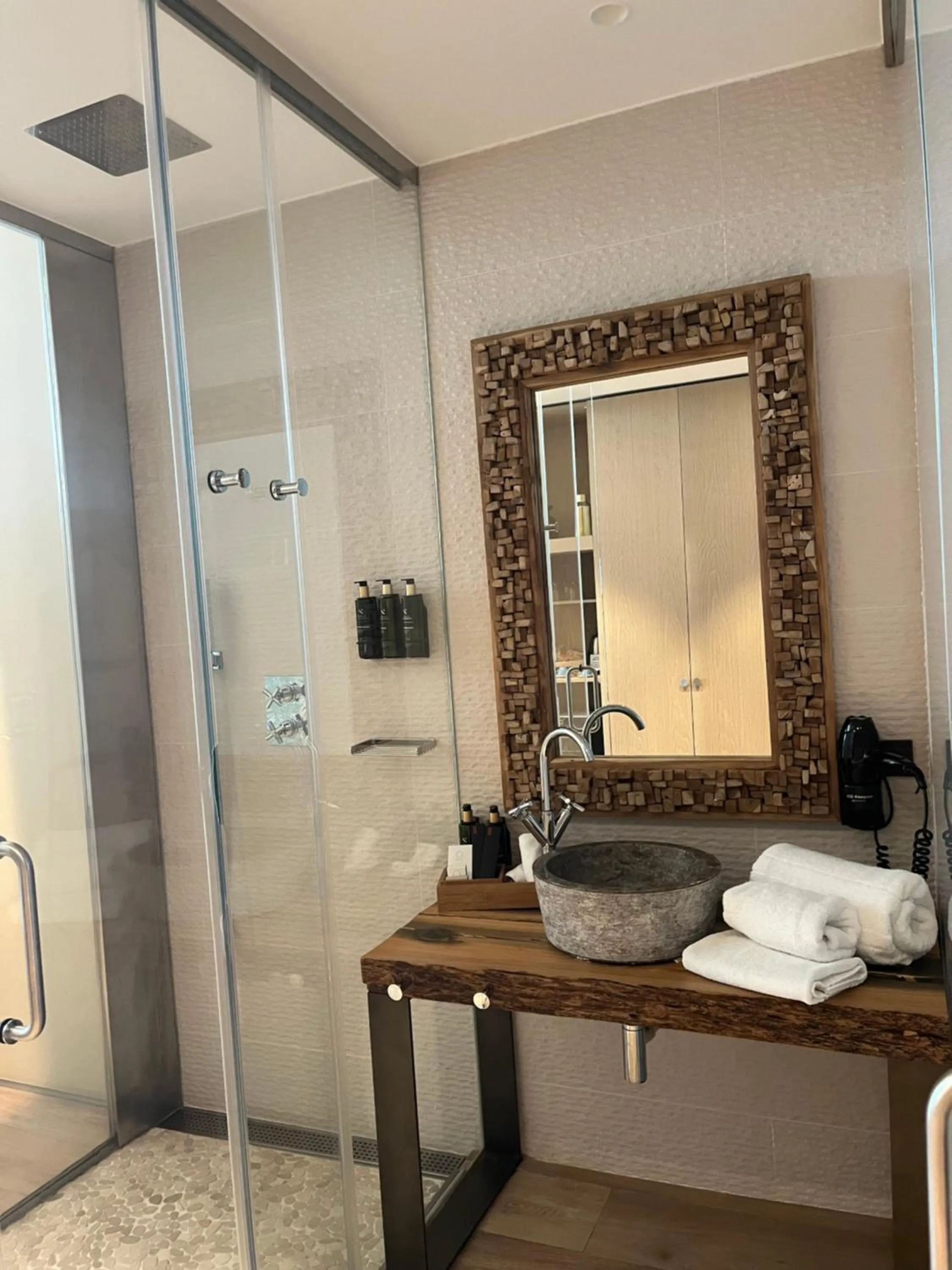 Decorative detail in Playa Grande by Tropical