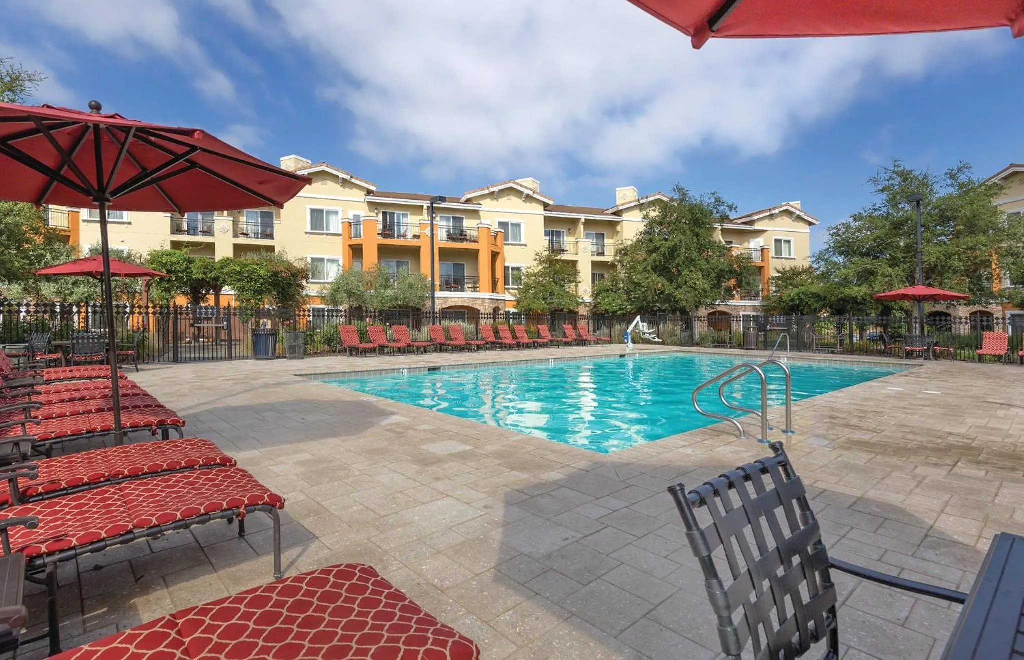 Swimming pool in Vino Bello Resort