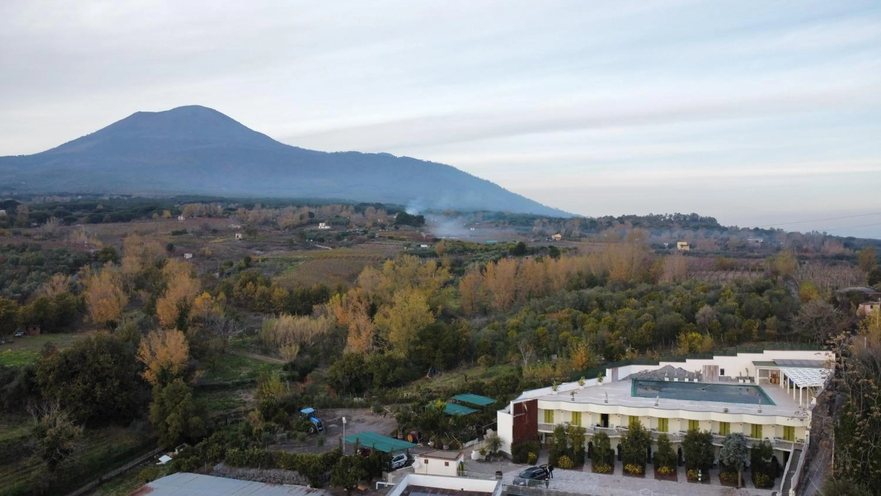 Property building in Vesuvio Inn Bed & Wine Experience