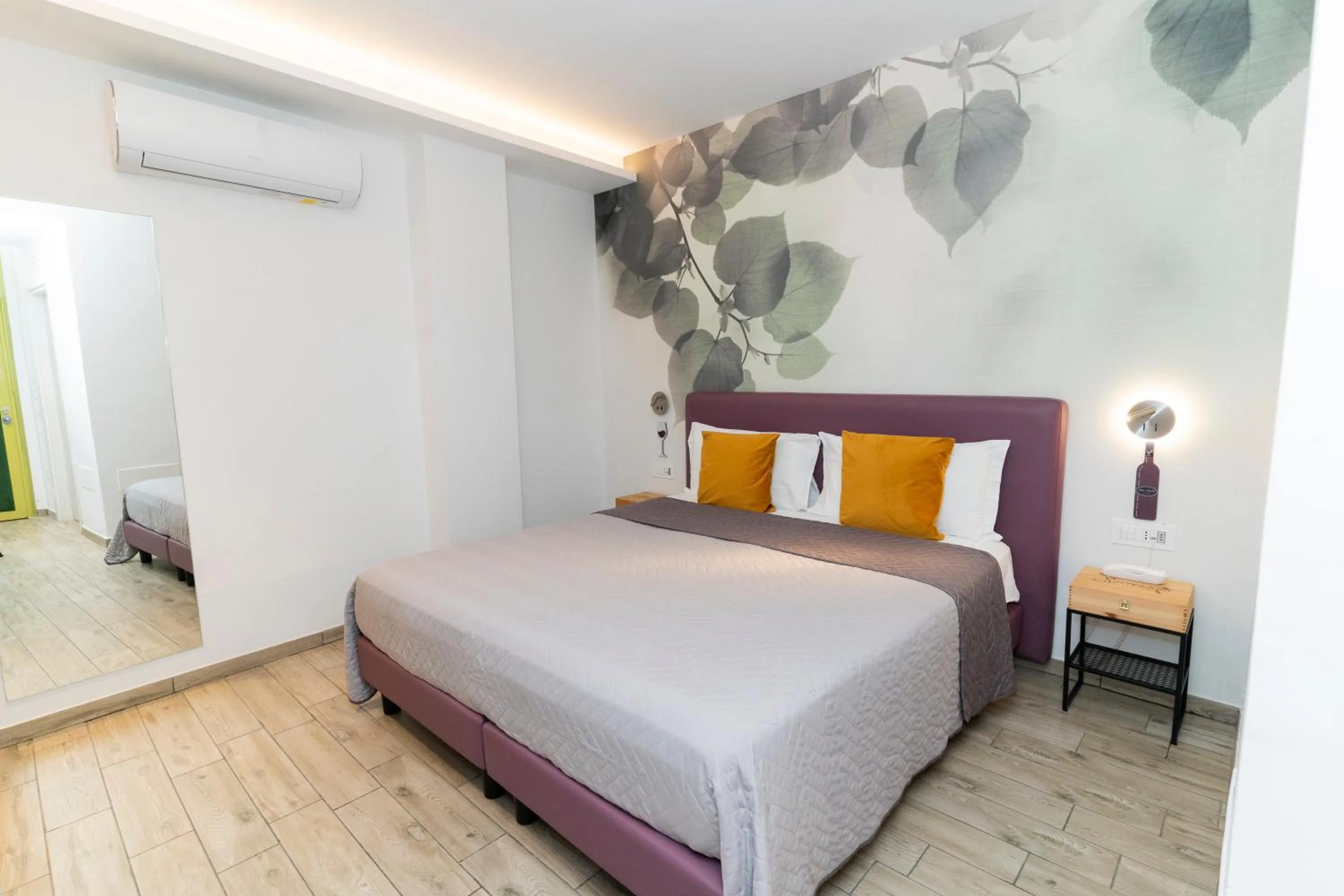 Bed in Vesuvio Inn Bed & Wine Experience