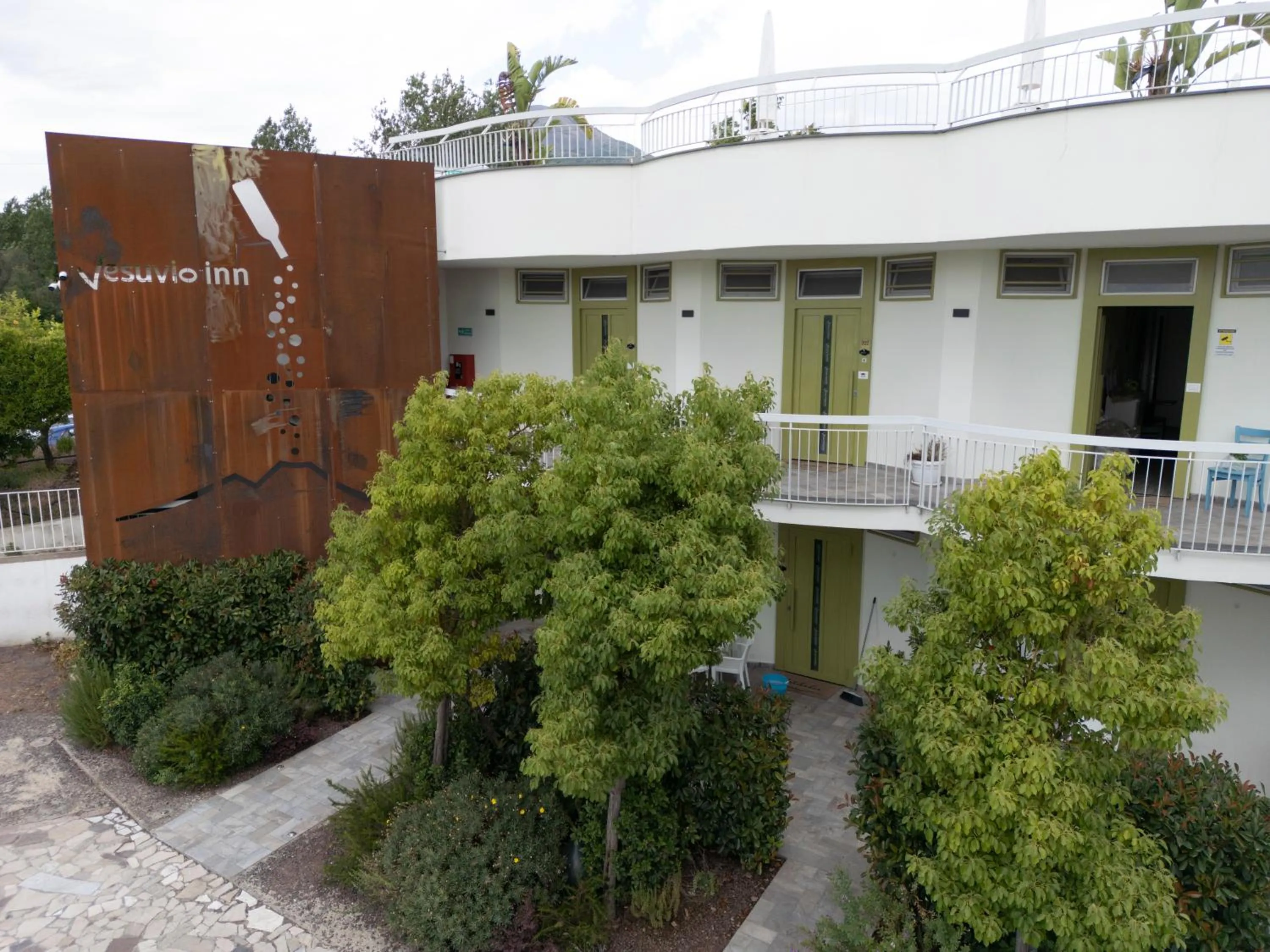 Property building in Vesuvio Inn Bed & Wine Experience