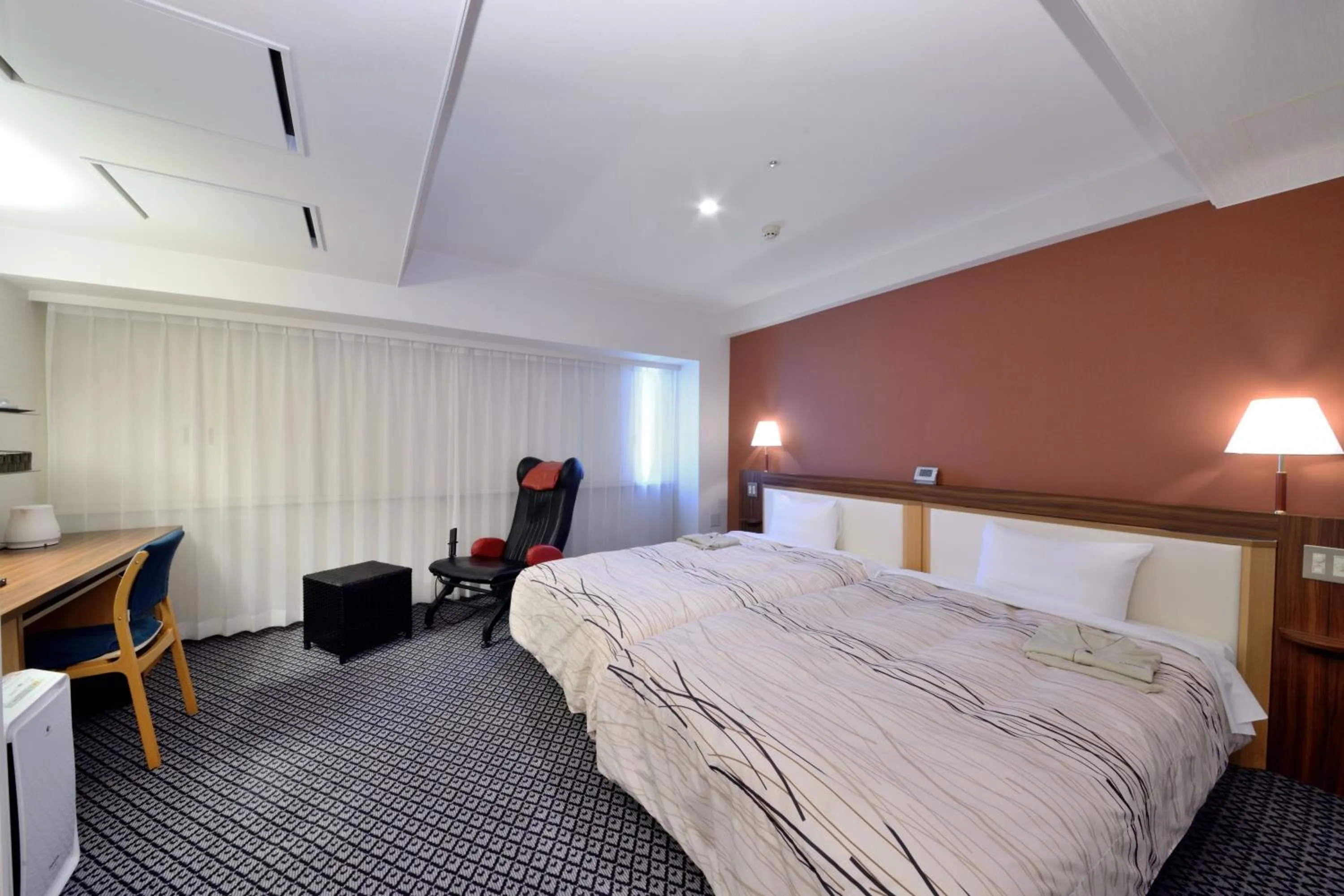 Photo of the whole room, Bed in Kanazawa Manten Hotel Ekimae