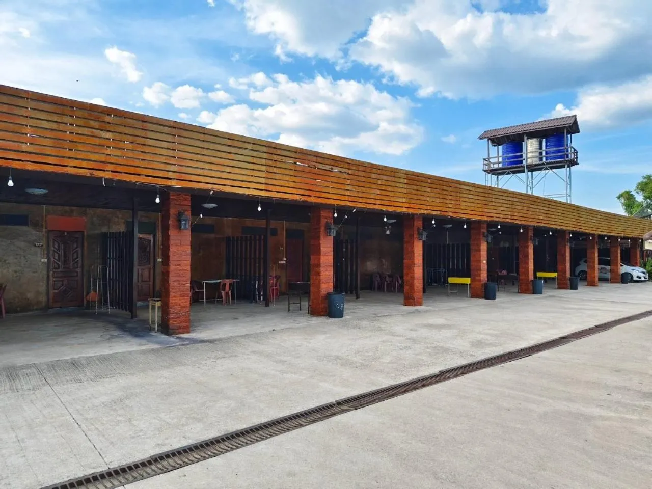 Property building in Pooma Resort