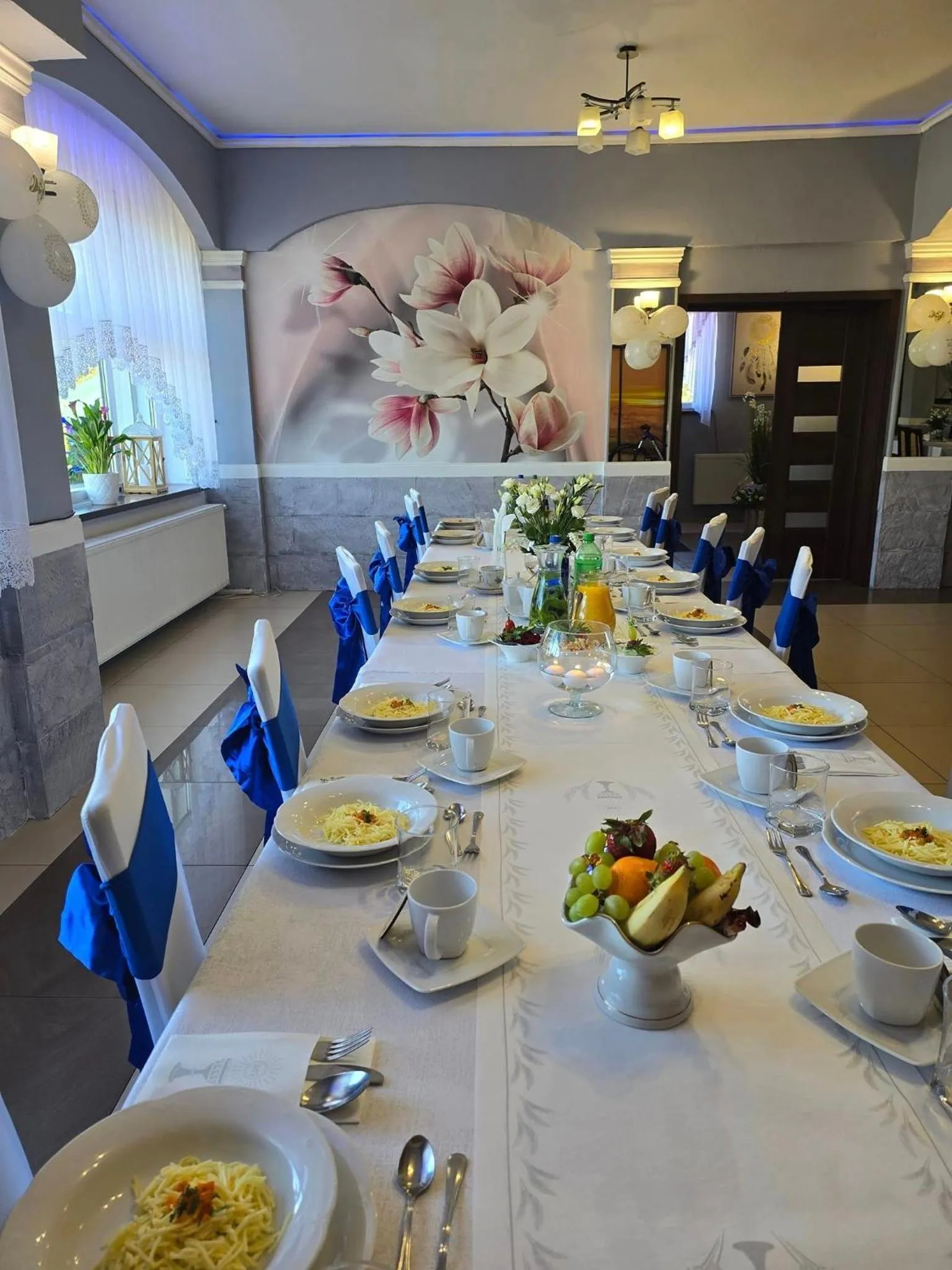 Restaurant/places to eat in Motel Orion