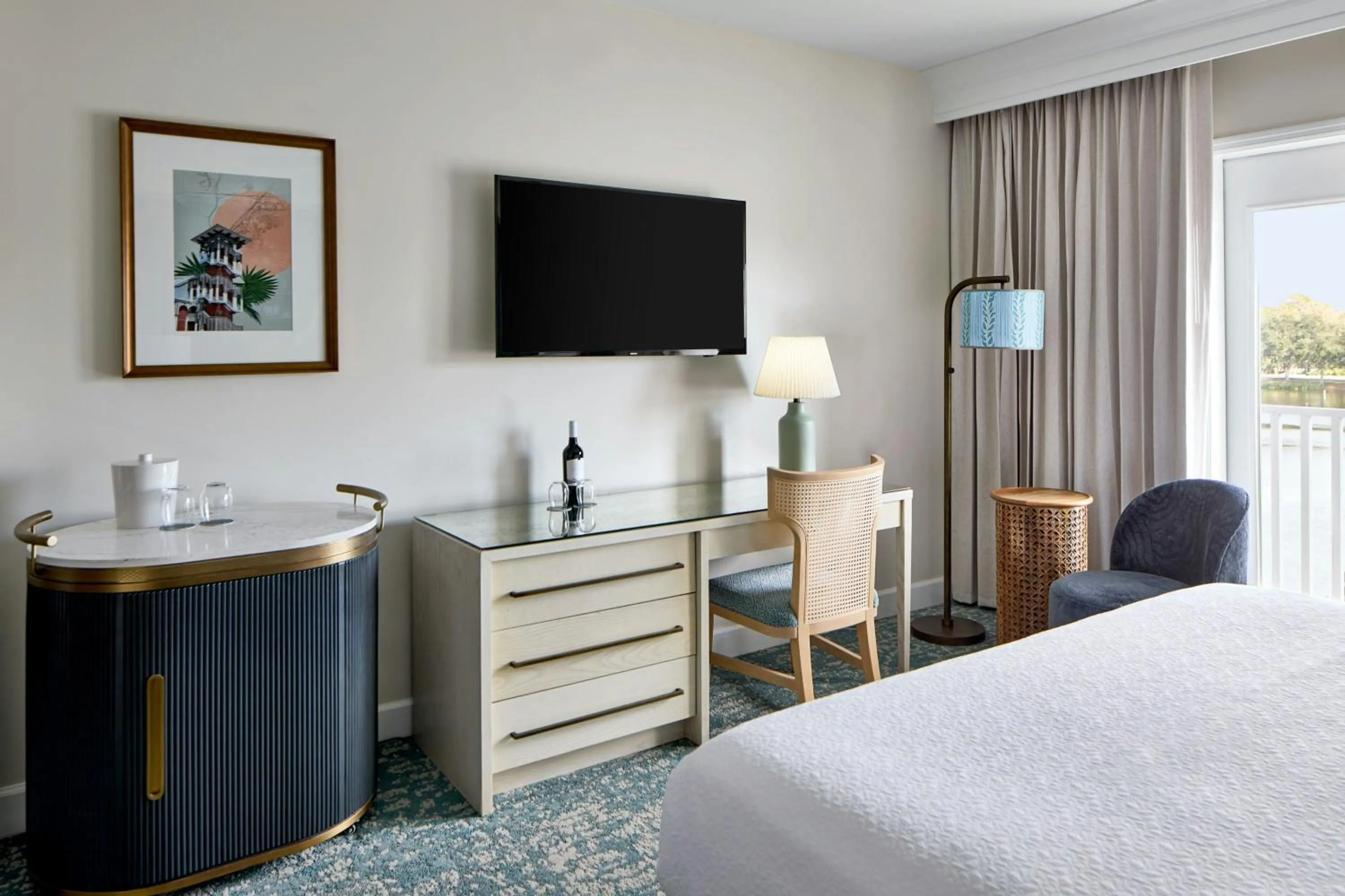 Photo of the whole room, Bed in The Inn at Celebration, Autograph Collection