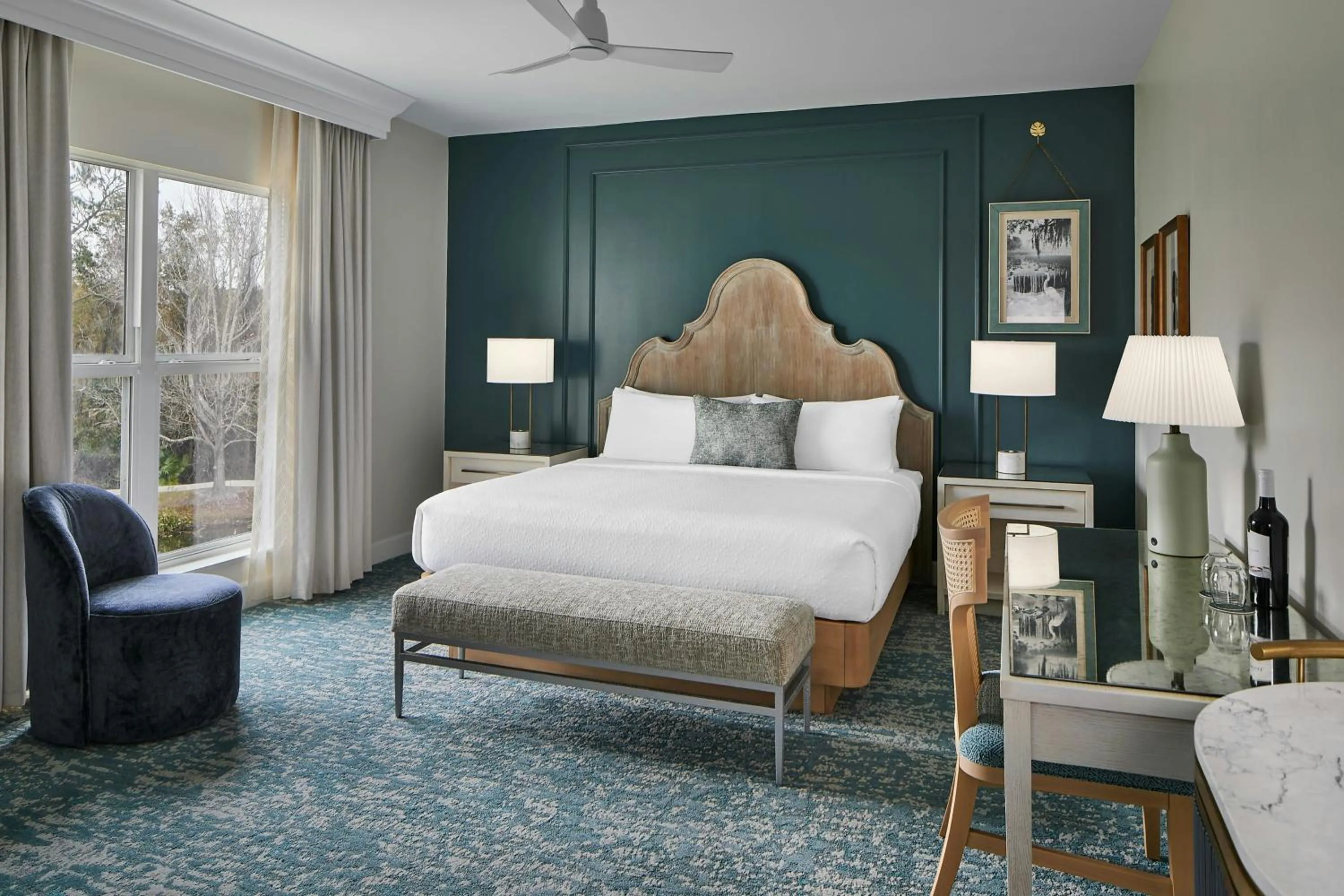 Photo of the whole room, Bed in The Inn at Celebration, Autograph Collection