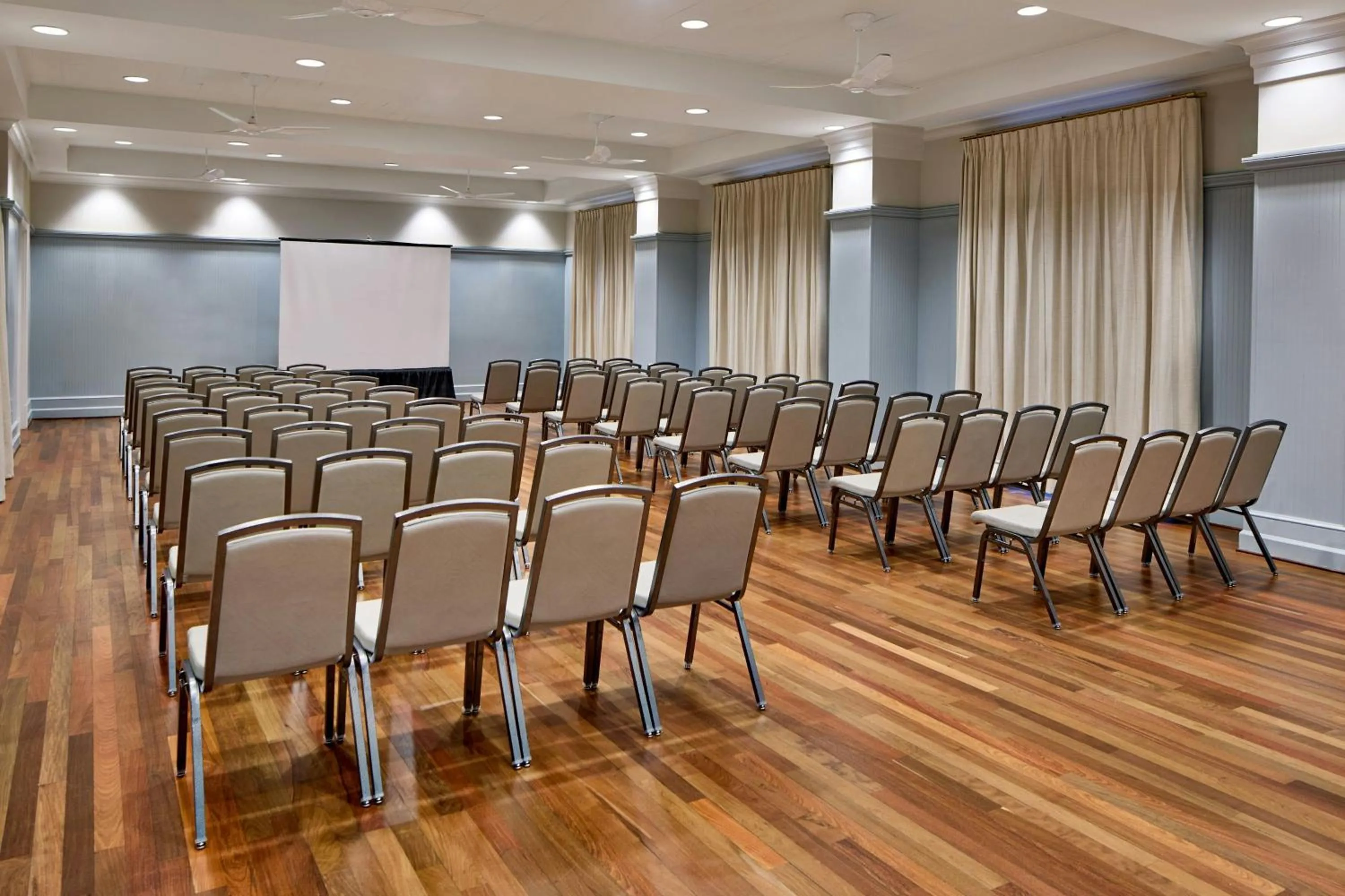 Meeting/conference room in The Inn at Celebration, Autograph Collection