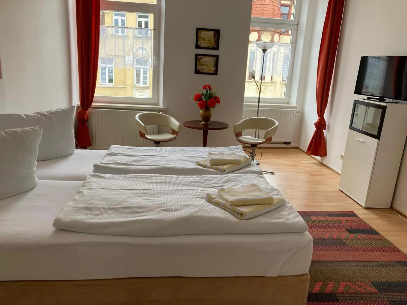 Bedroom, Bed in Rothenberger Plauen