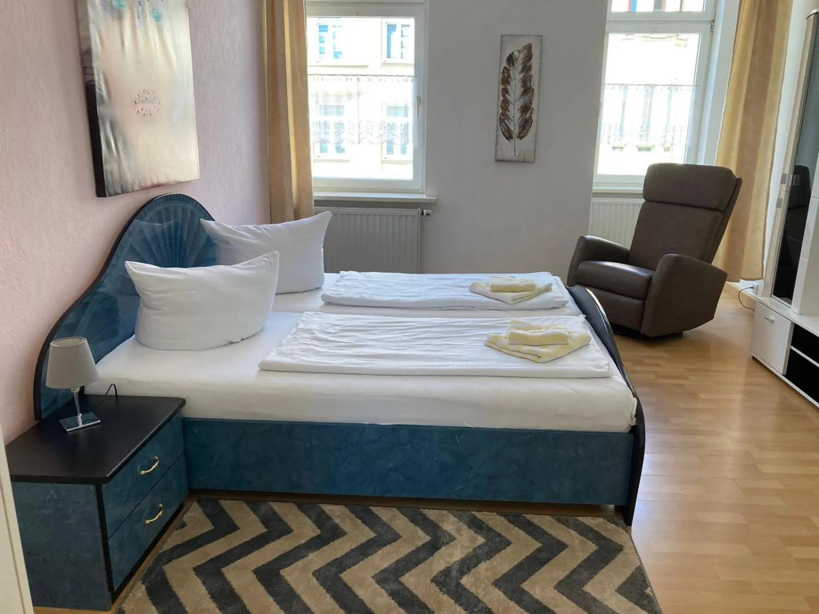 Bedroom, Bed in Rothenberger Plauen
