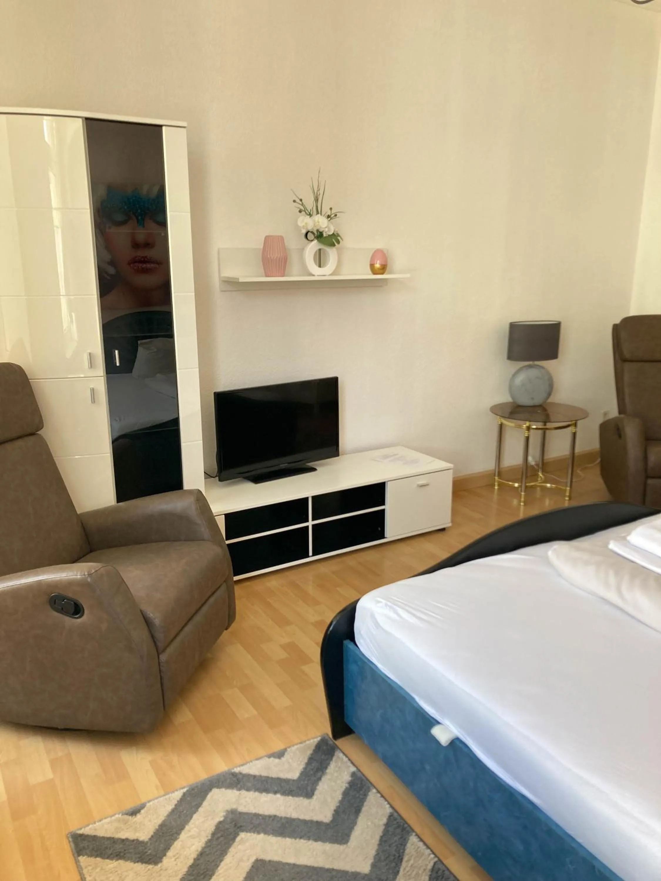 TV and multimedia, Bed in Rothenberger Plauen