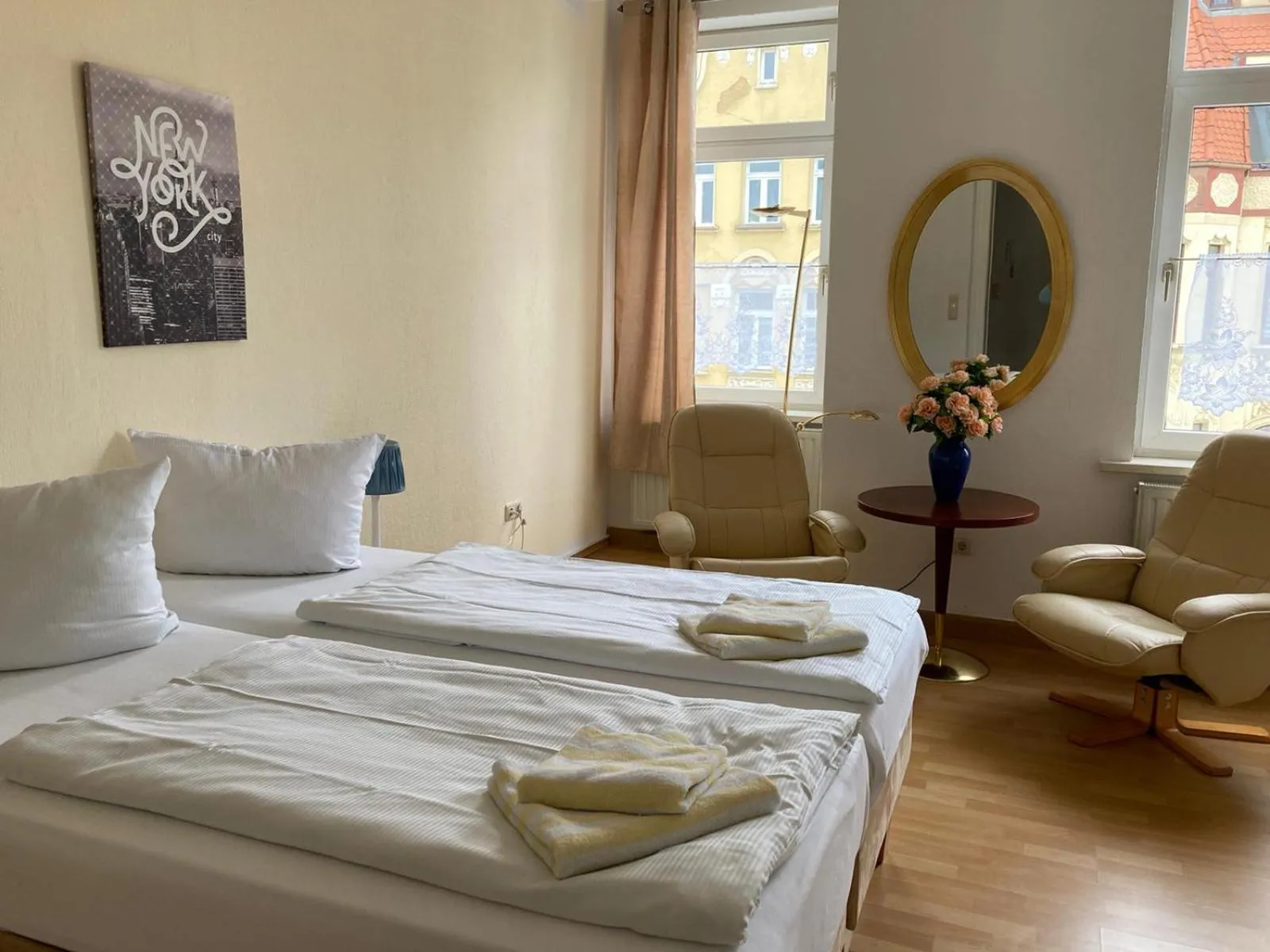 Bedroom, Bed in Rothenberger Plauen