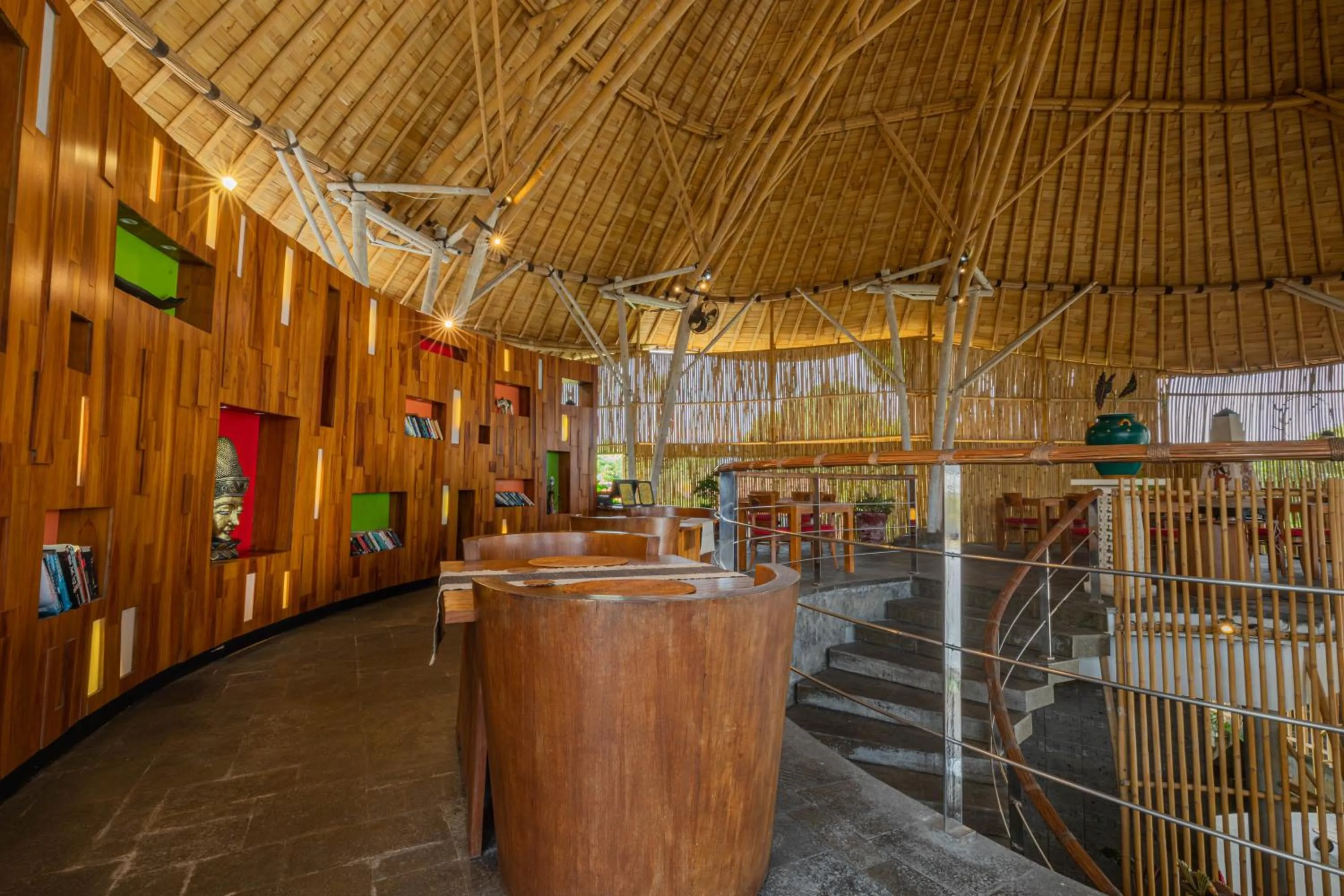 Restaurant/places to eat in Taman Mesari Luxury Villas-Seminyak