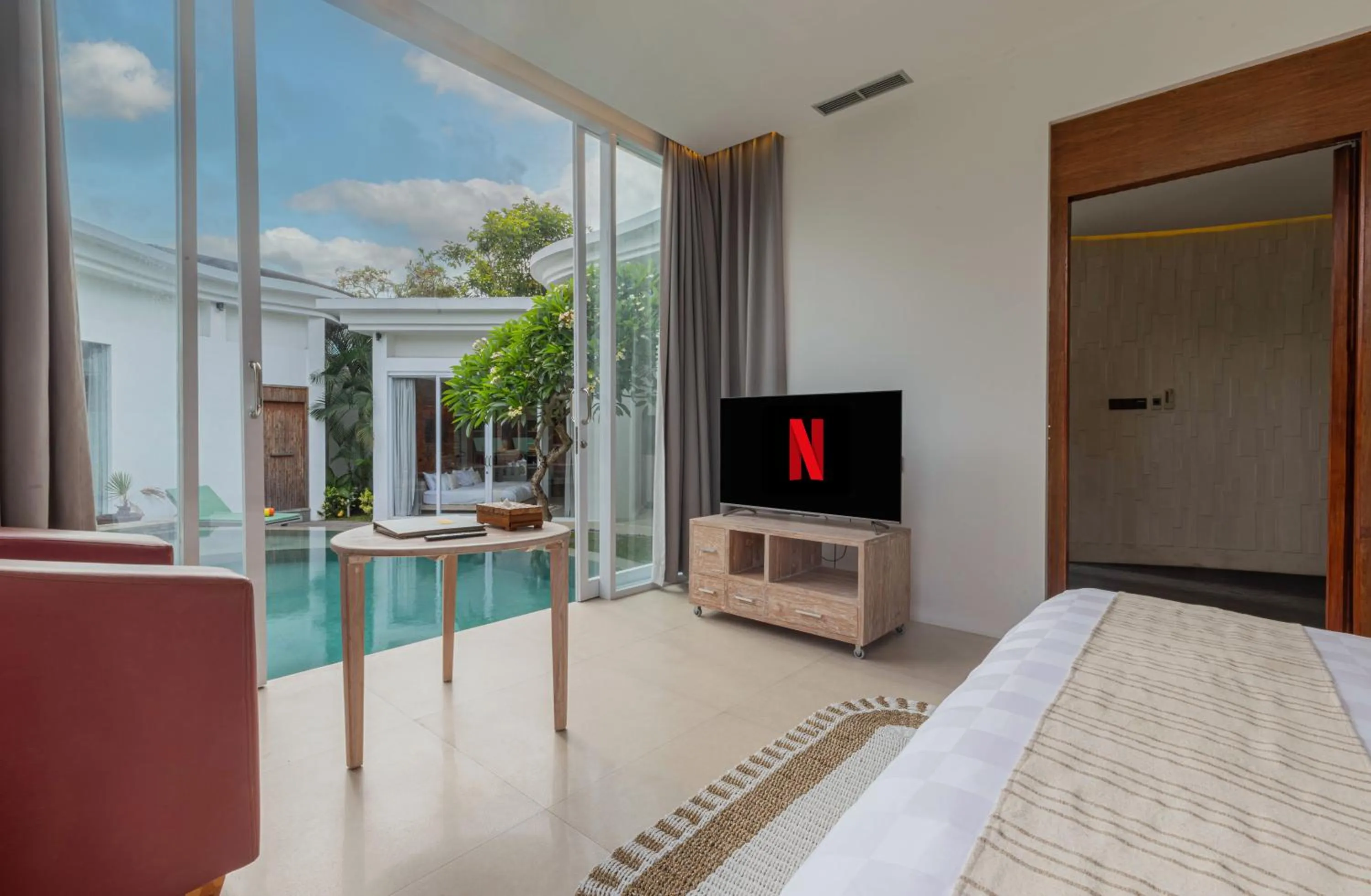 TV and multimedia in Taman Mesari Luxury Villas-Seminyak