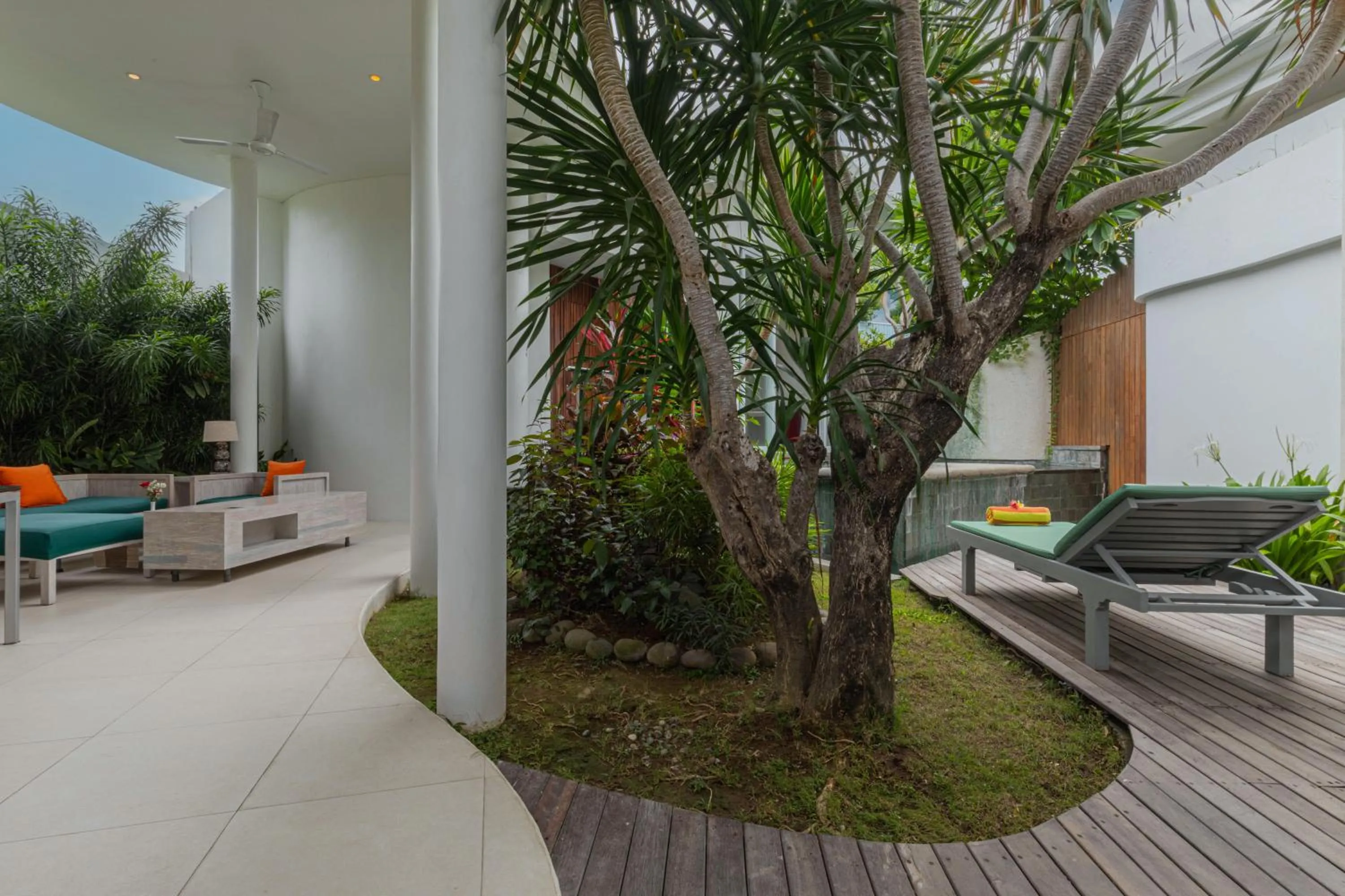 Day in Taman Mesari Luxury Villas-Seminyak