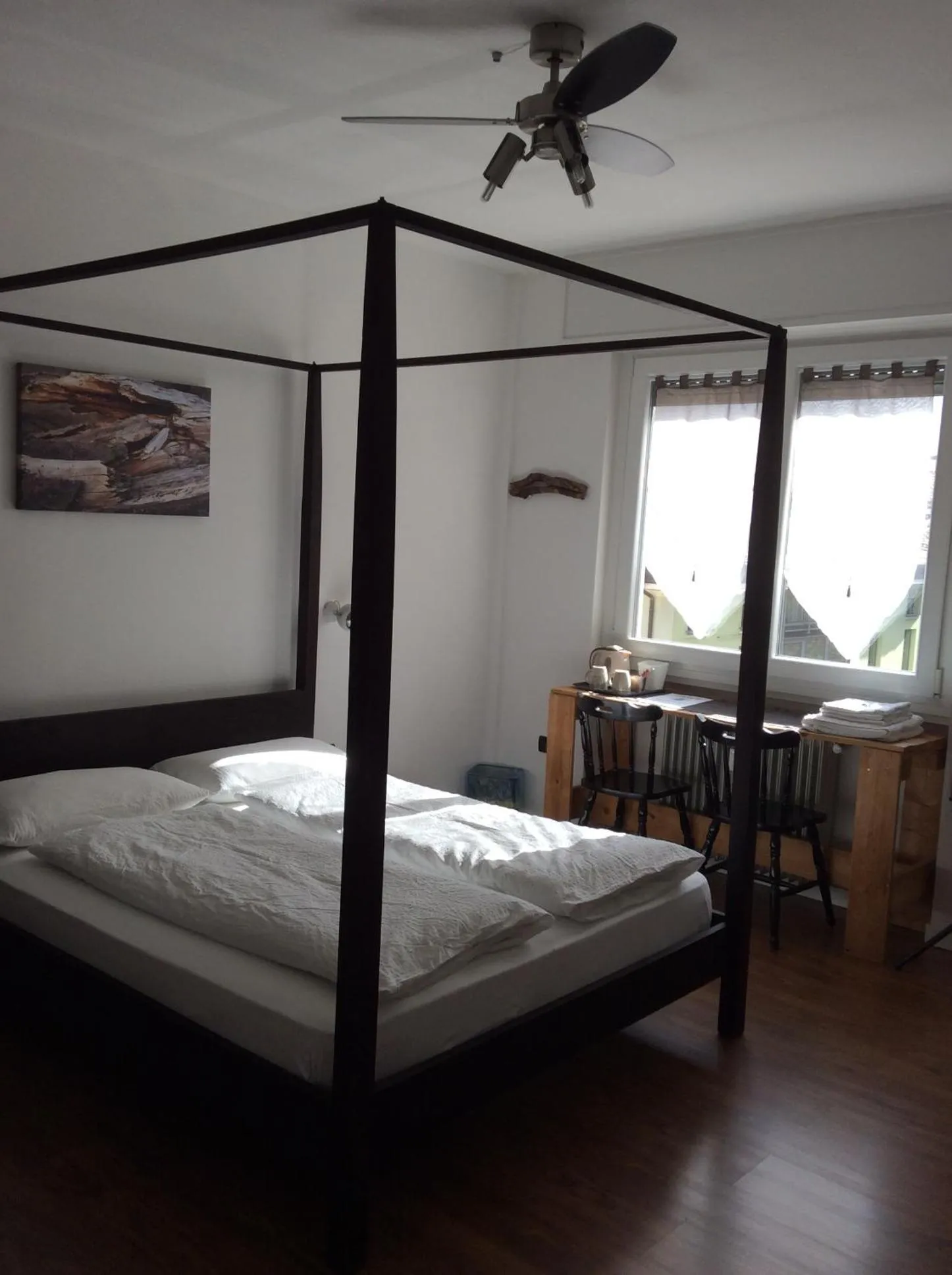 Bedroom, Bed in Riva City View