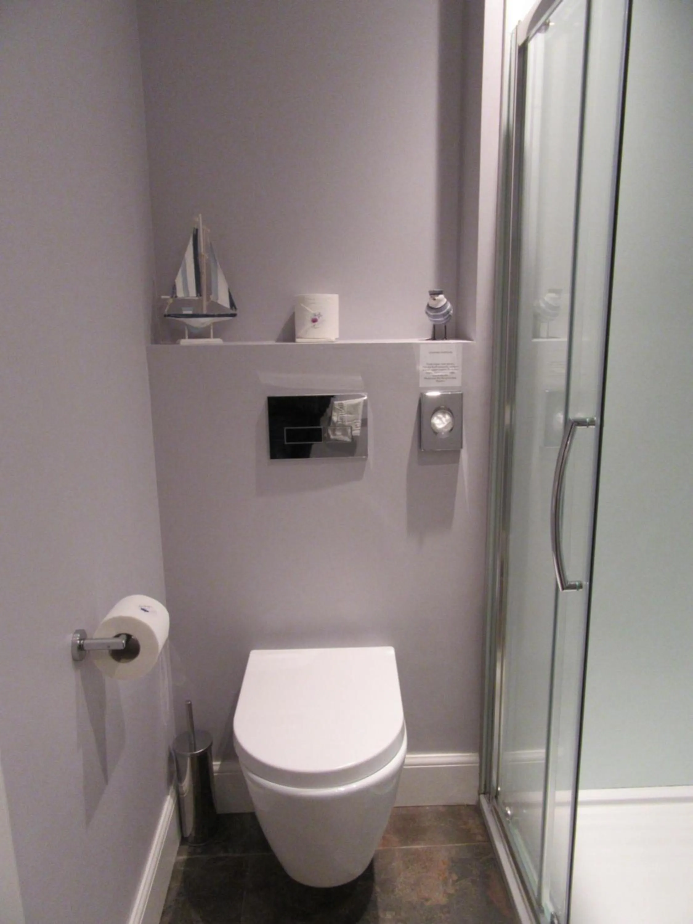 Toilet in Taigh Duitseach