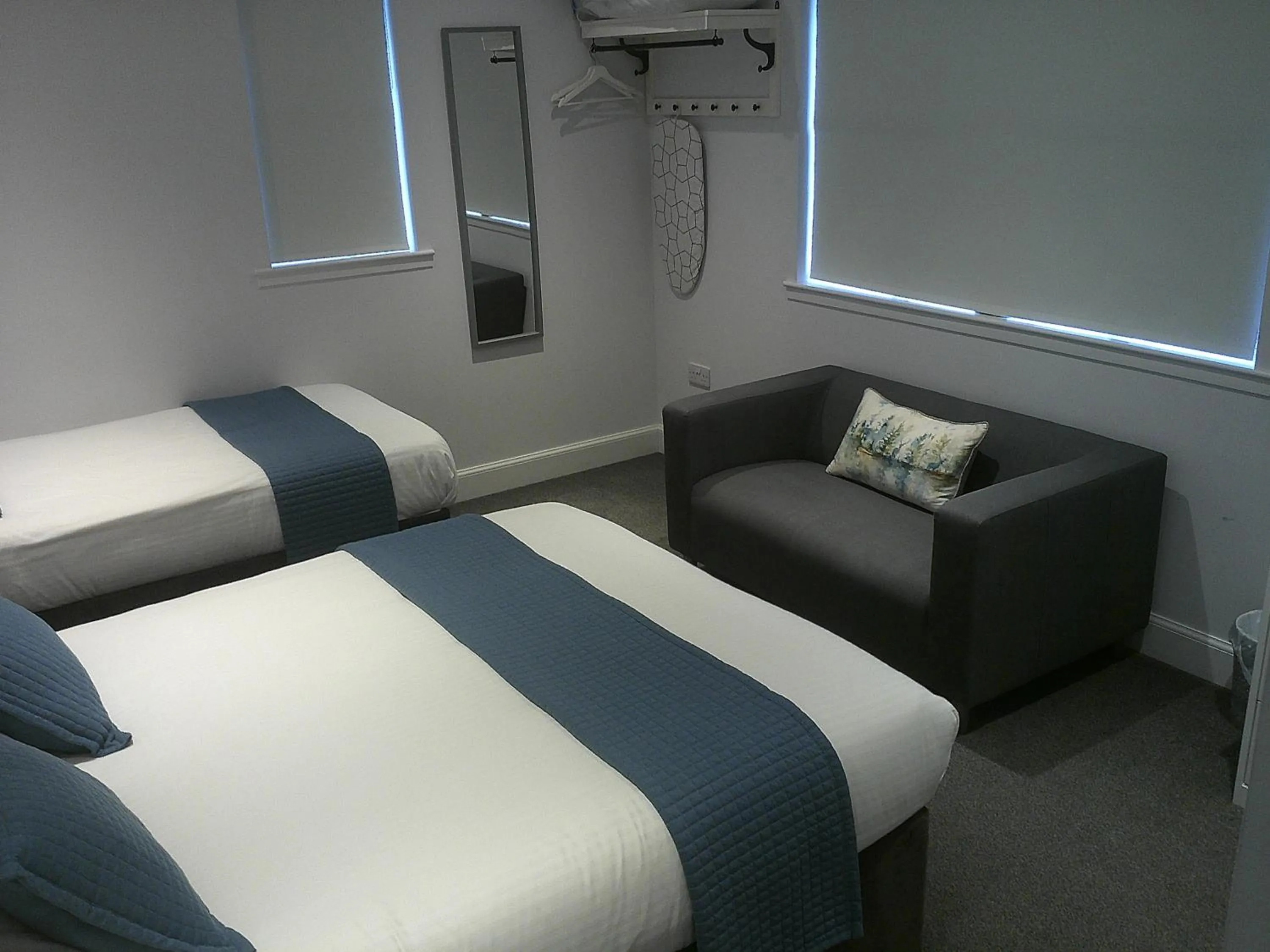 Seating area, Bed in Taigh Duitseach