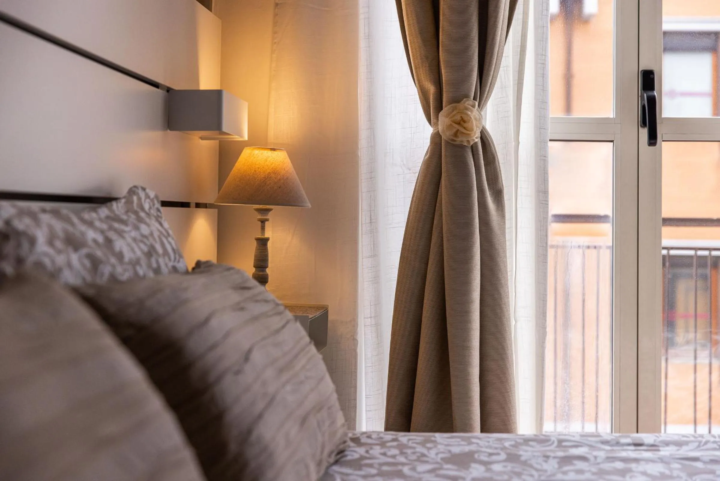 Decorative detail, Bed in B&B della Stazione