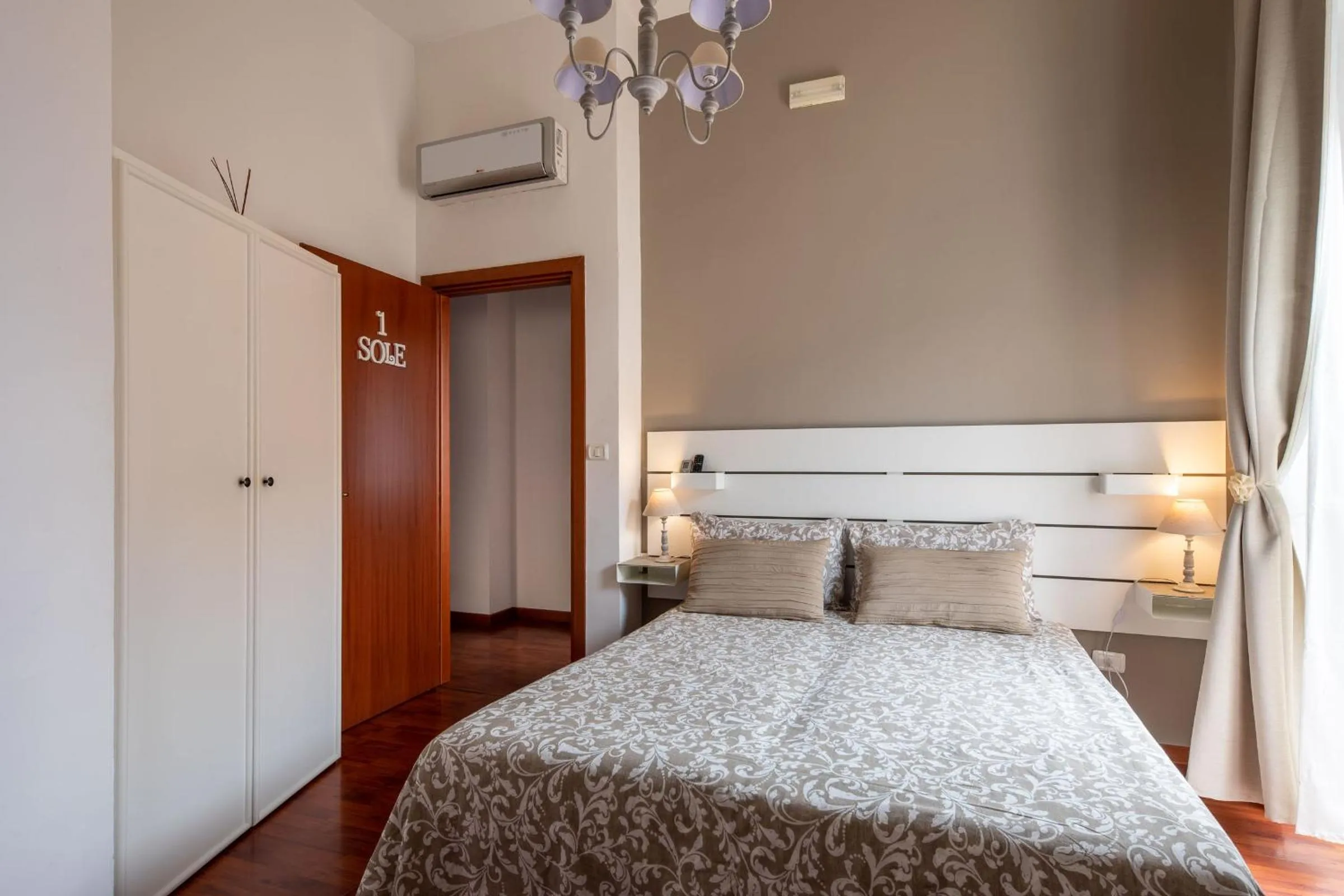 Bed in B&B della Stazione