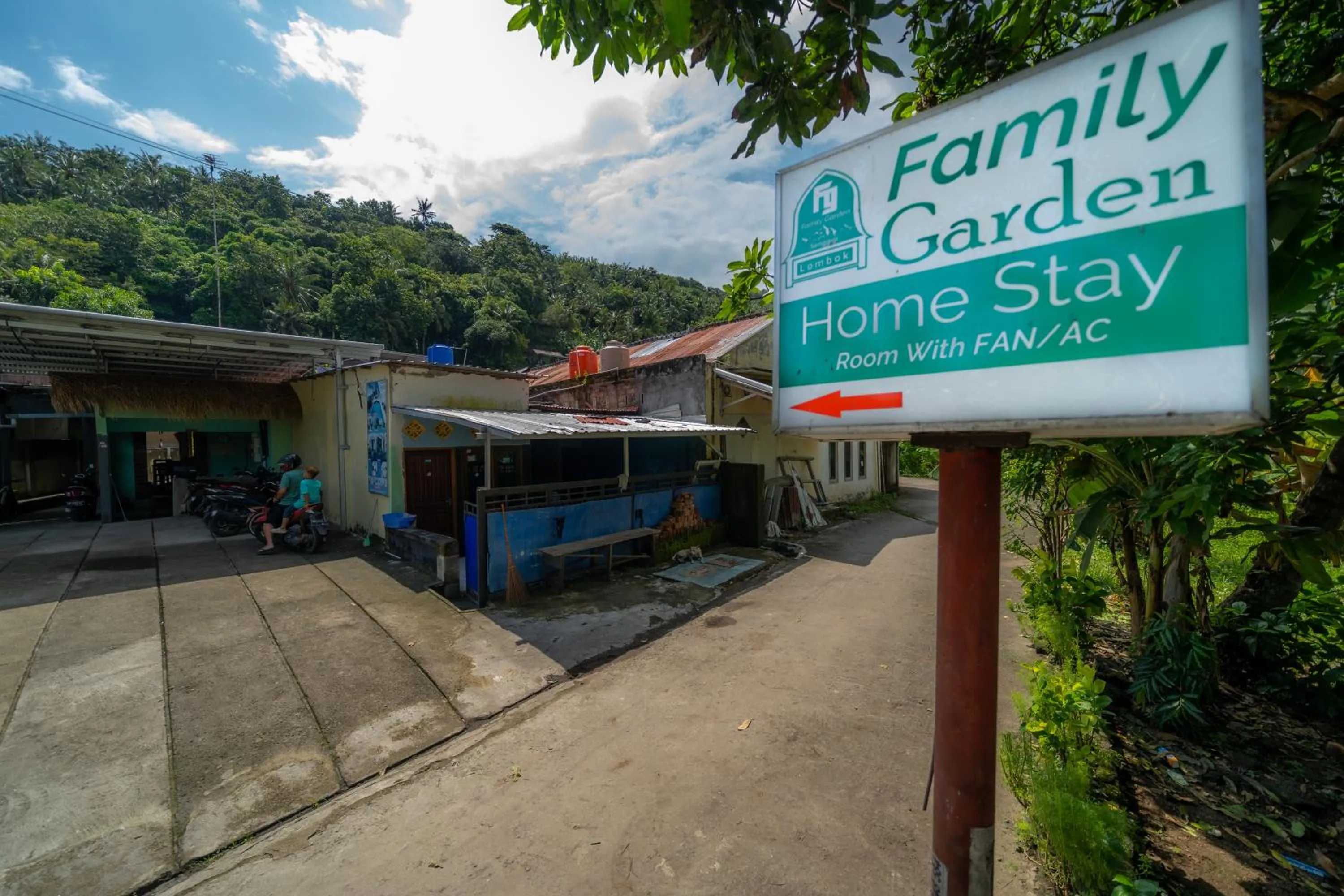 Family Garden Homestay