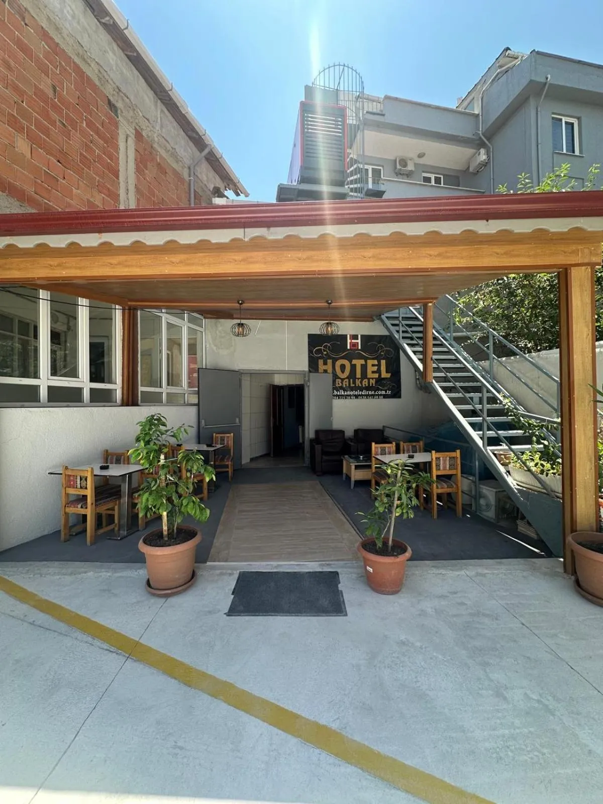 Patio in Balkan Palace Edirne