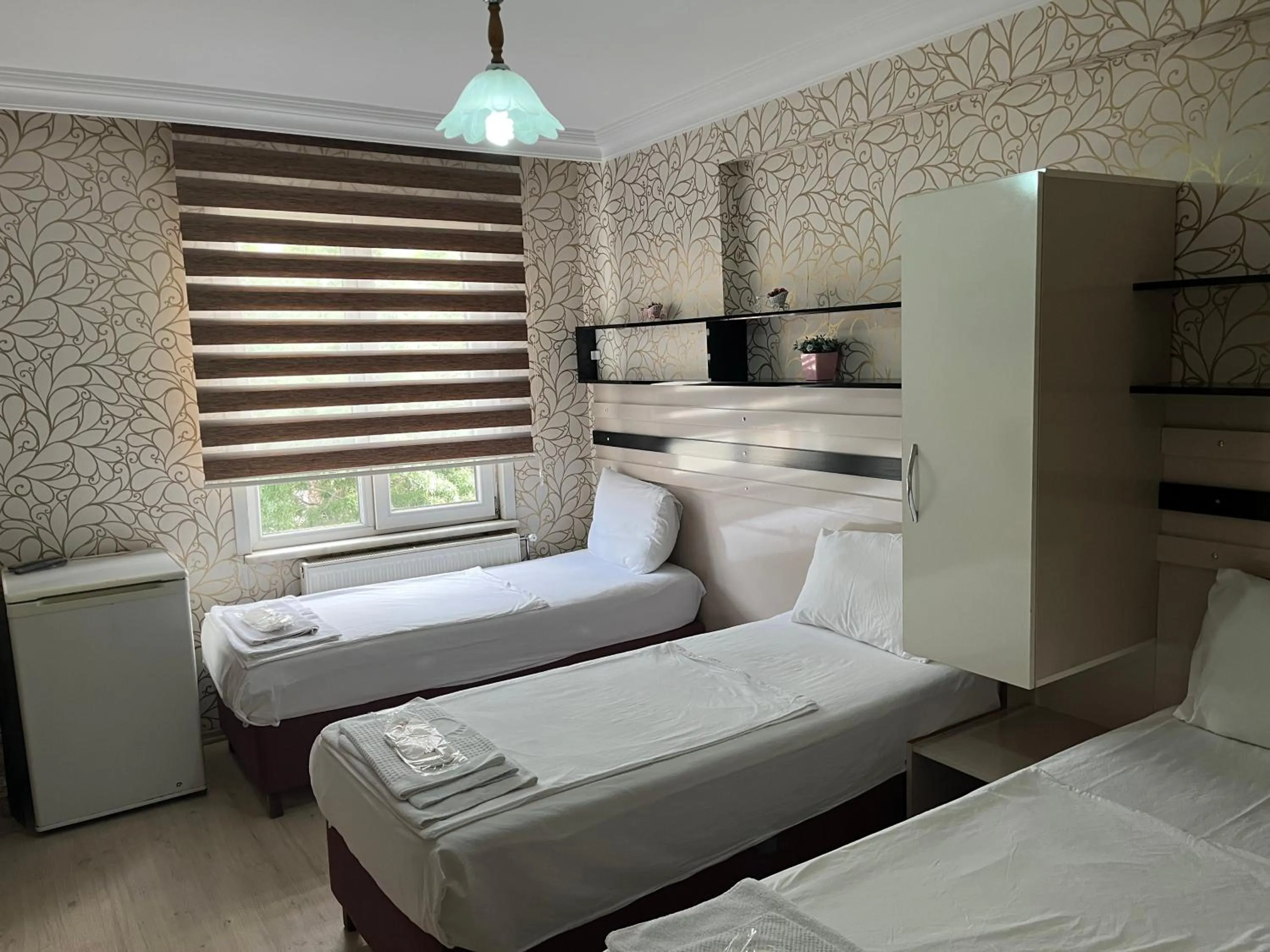 Living room, Bed in Balkan Palace Edirne