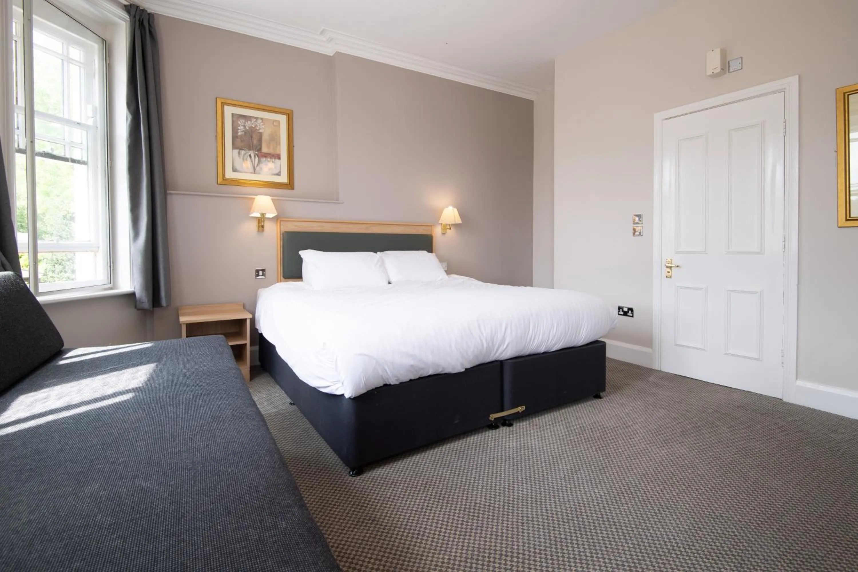 Bedroom, Bed in Heart of England, Northampton by Marston's Inns