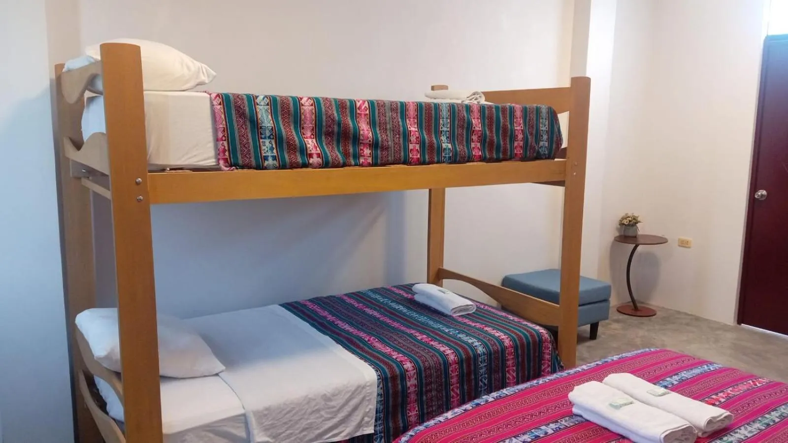 bunk bed, Bed in Chakana Family Home Lima Airport