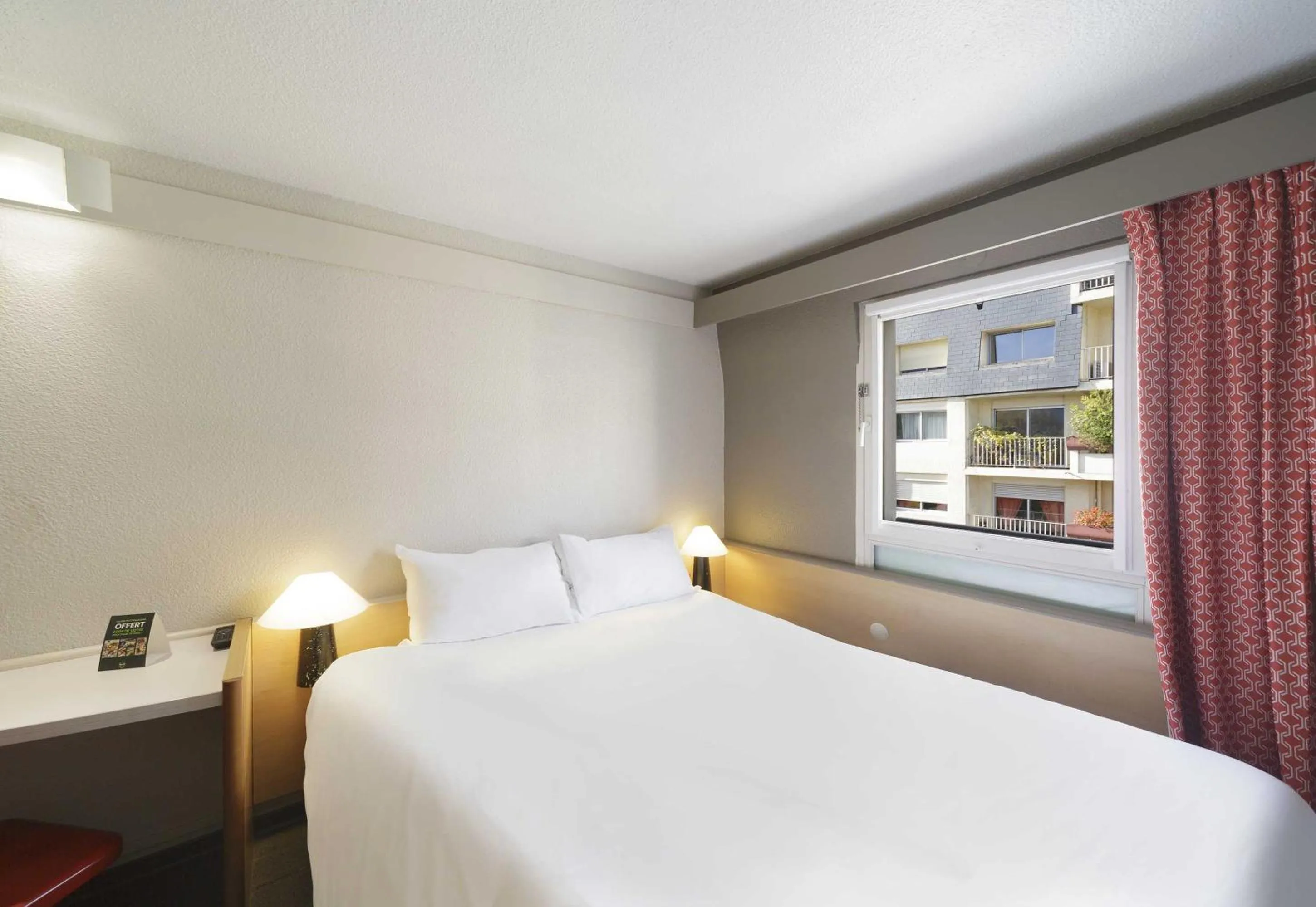 Bedroom, Bed in B&B HOTEL Lourdes Centre