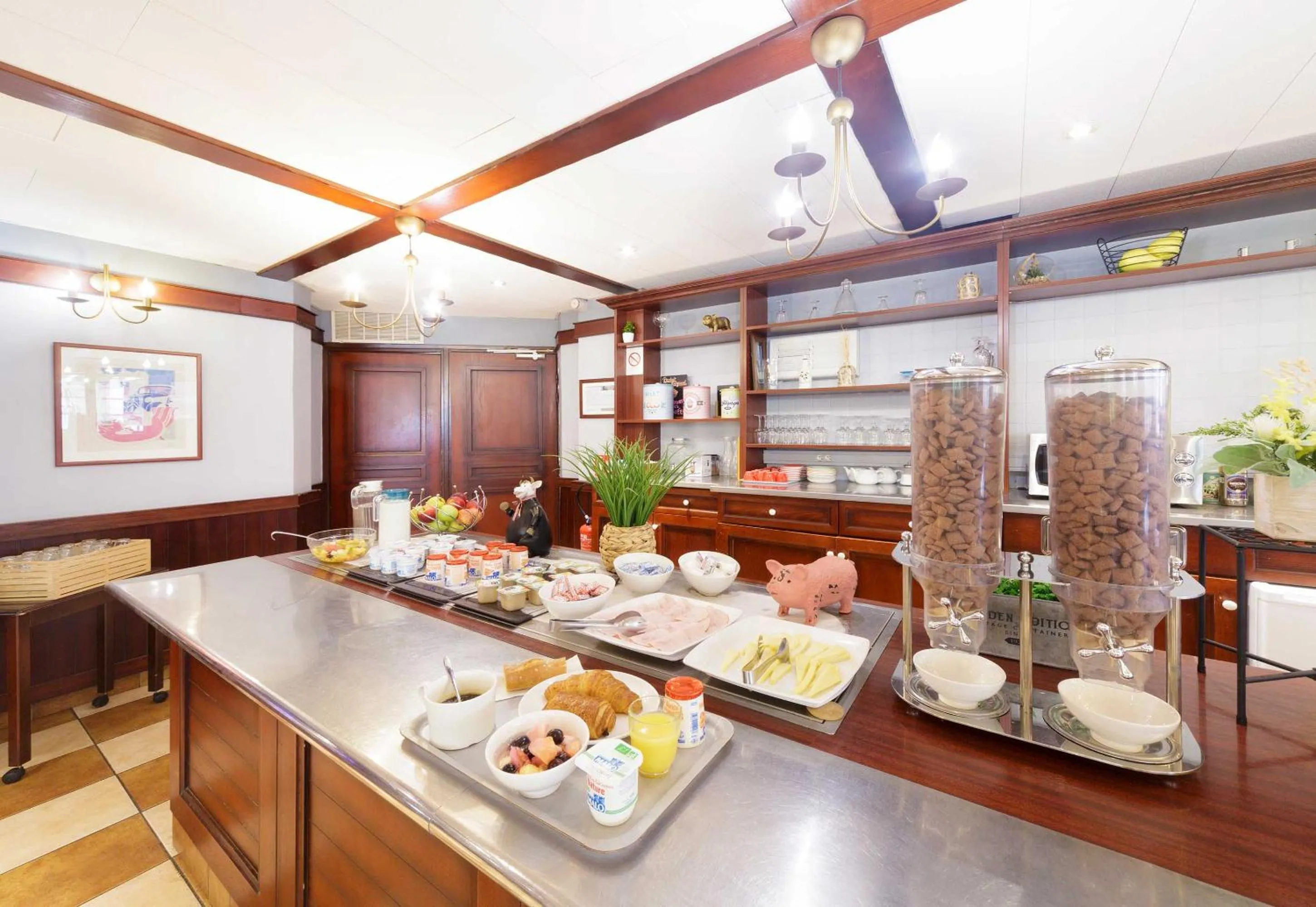 Buffet breakfast in B&B HOTEL Lourdes Centre