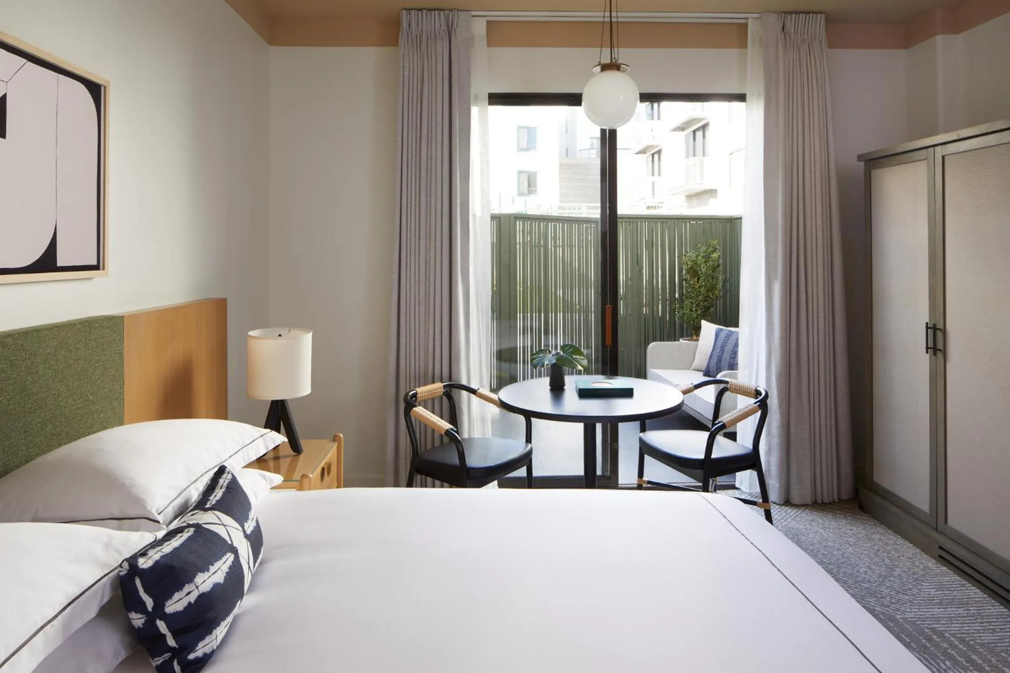 Photo of the whole room, Bed in Kimpton Hotel Enso by IHG