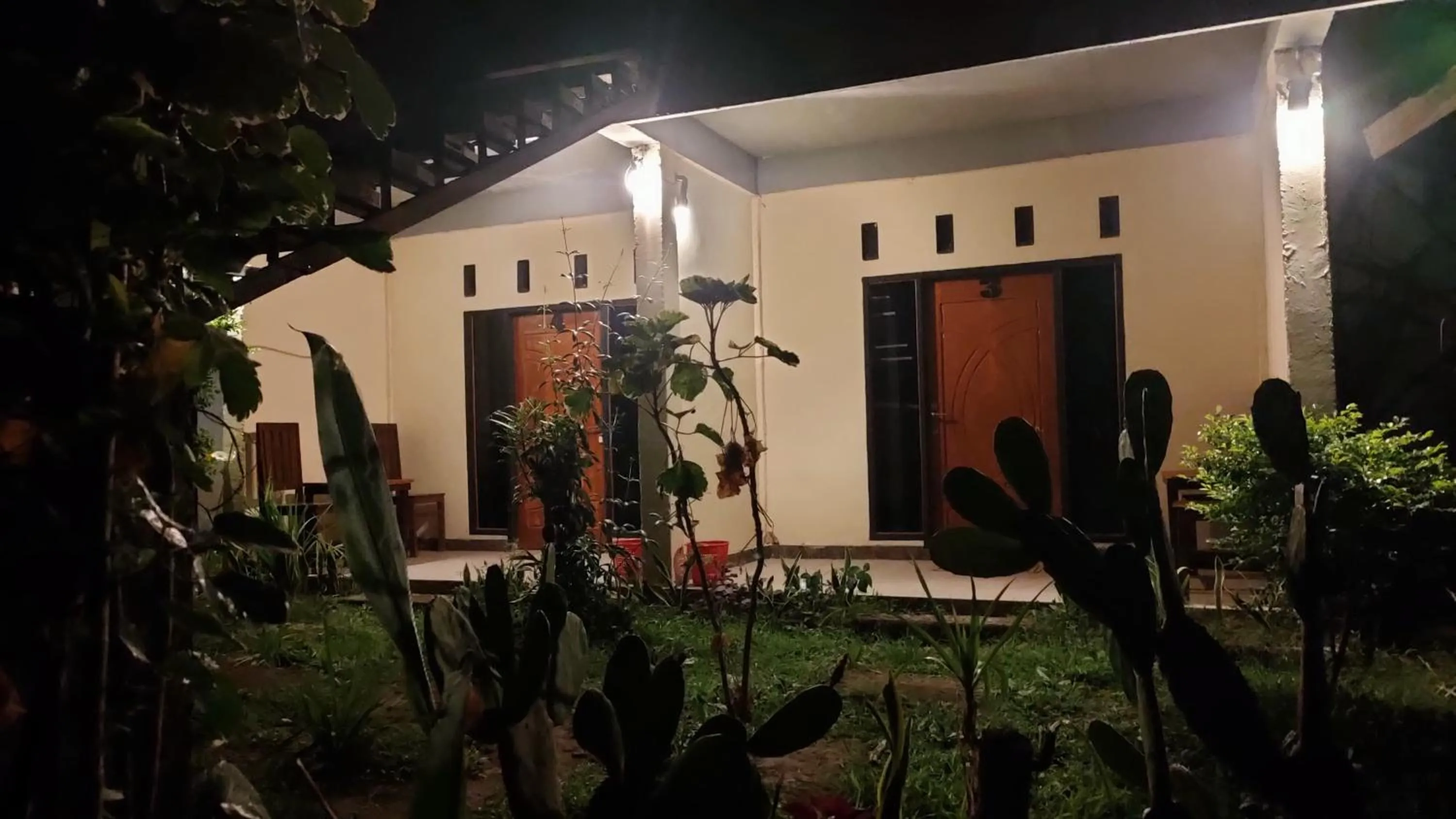 Angin Mamiri Rinjani Cottages And Restaurant